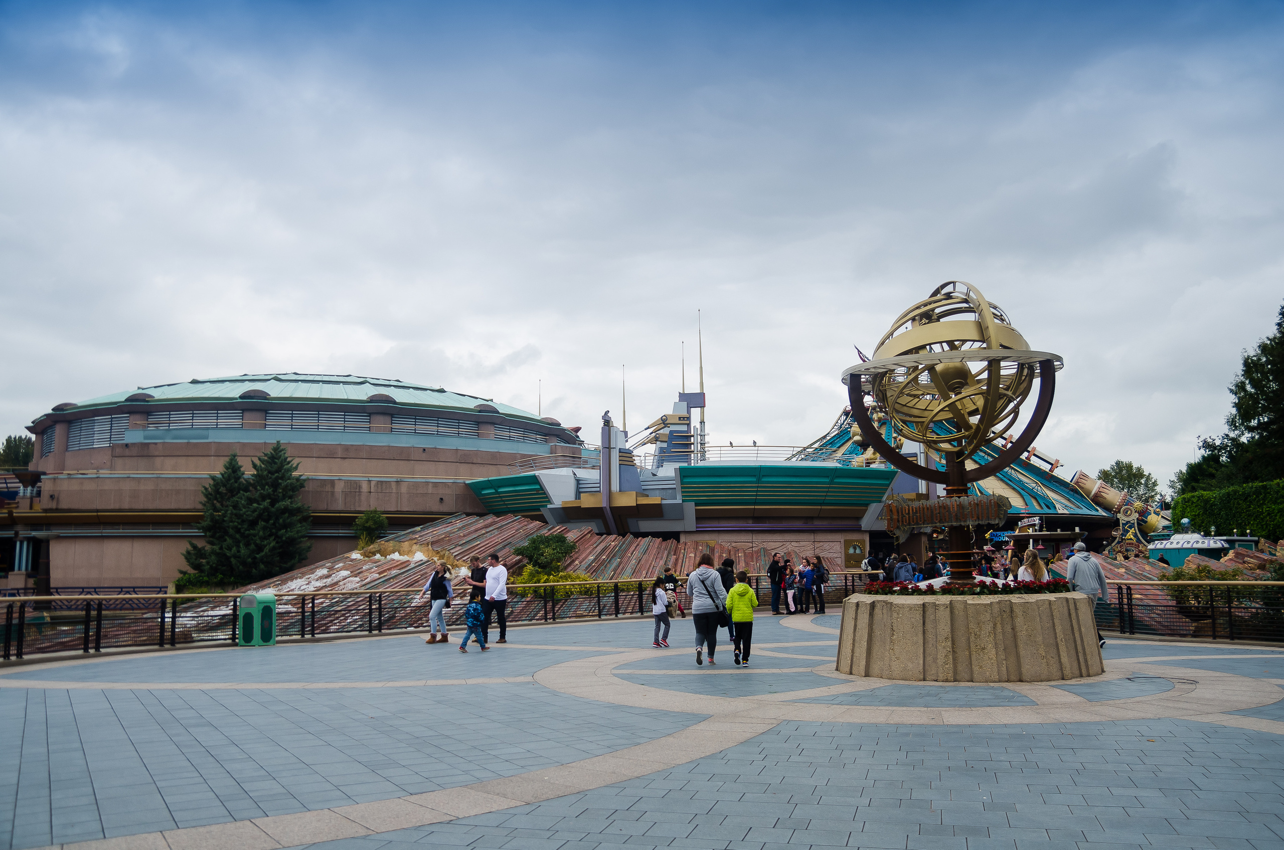 Париж (октябрь 2017). Фотограф Таинства Крещения в Саратове Ильченко Артем