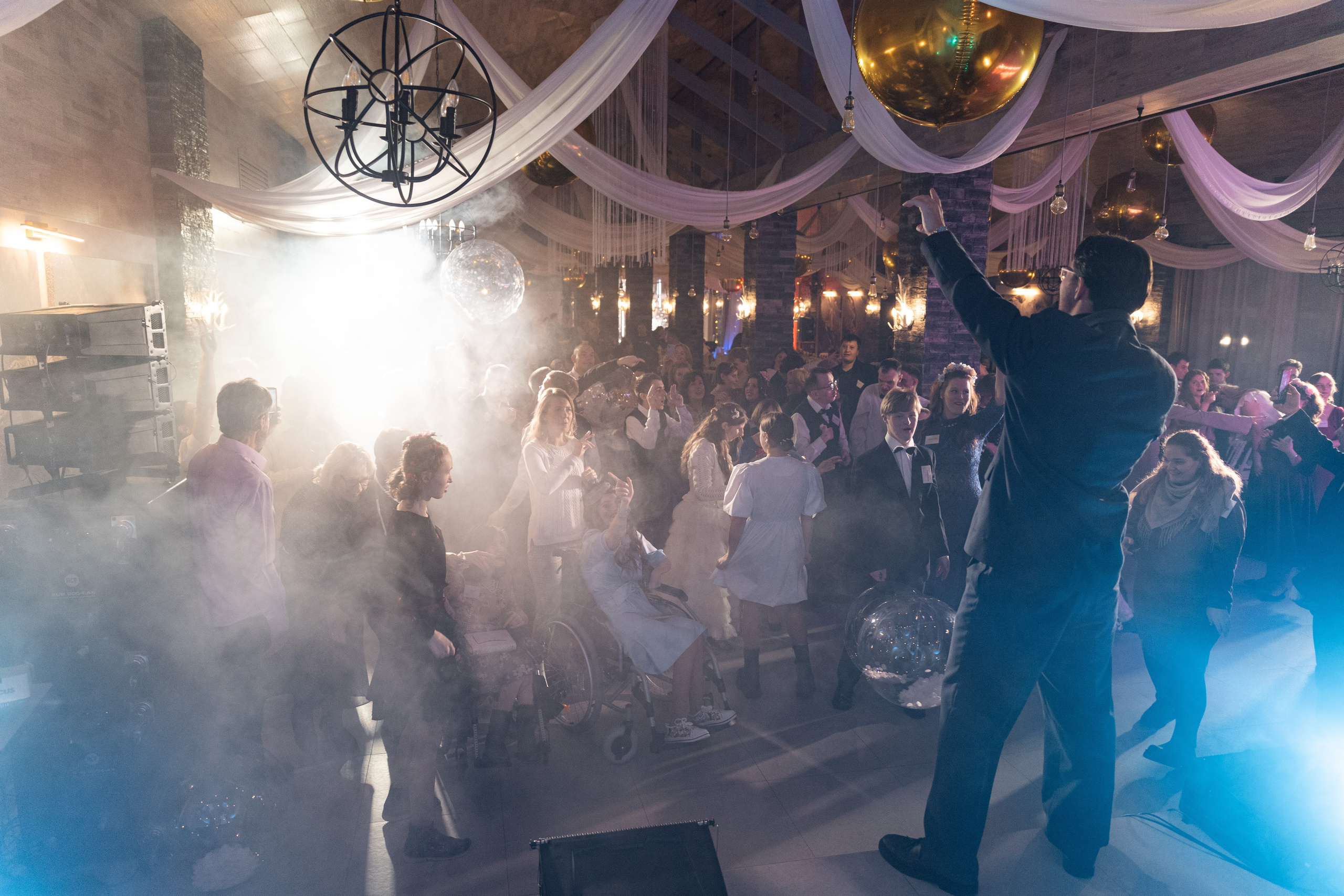 Night to Shine 2025. Репортажный и детский фотограф в Минске