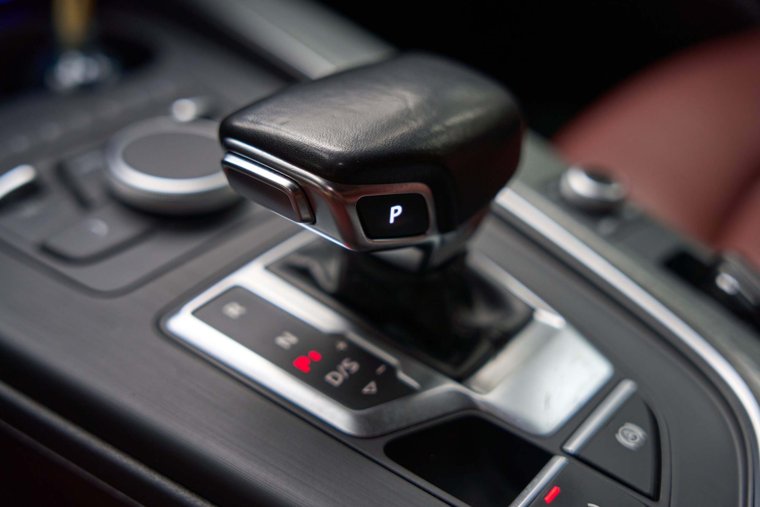 Автомобильная видеосъёмка в Ярославле — портфолио Грибов Медиа. Фото и видеосъёмка в Ярославле | Грибов Медиа контент студия  — от 2500 ₽/час