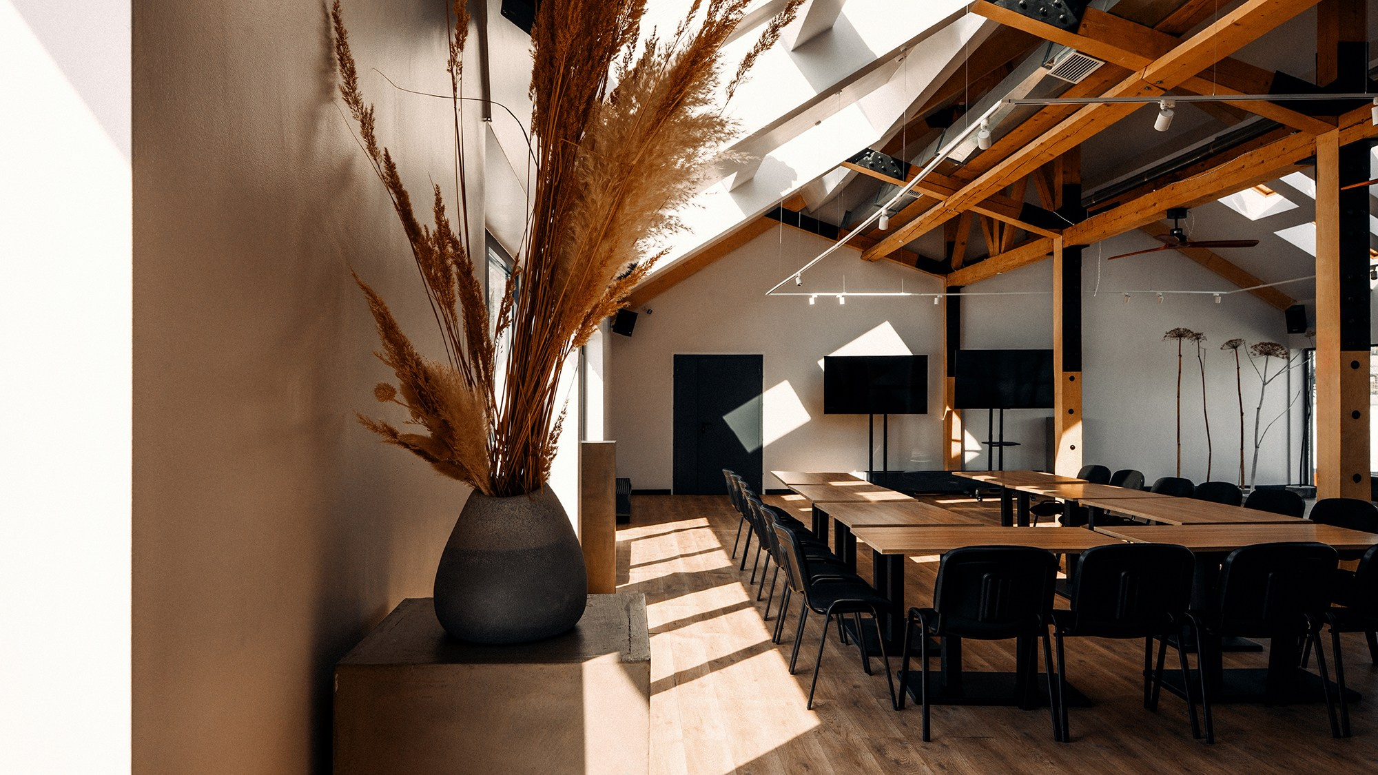 Интерьерная съёмка коммерческого пространства в Камчатке