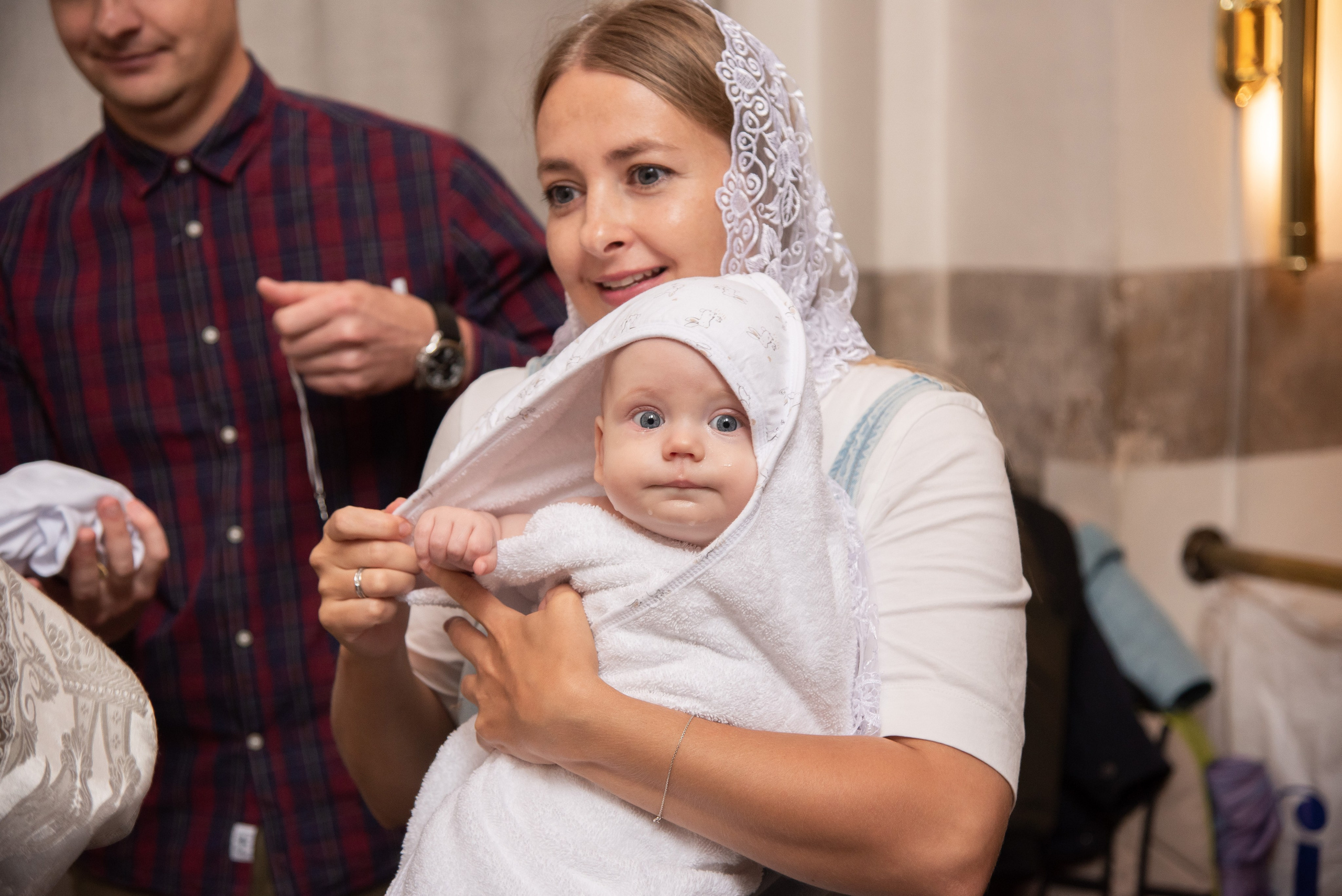 Крещение (фотосъемка крещения) Минск Слуцк. Свадебный и семейный фотограф Ольга Астрейко