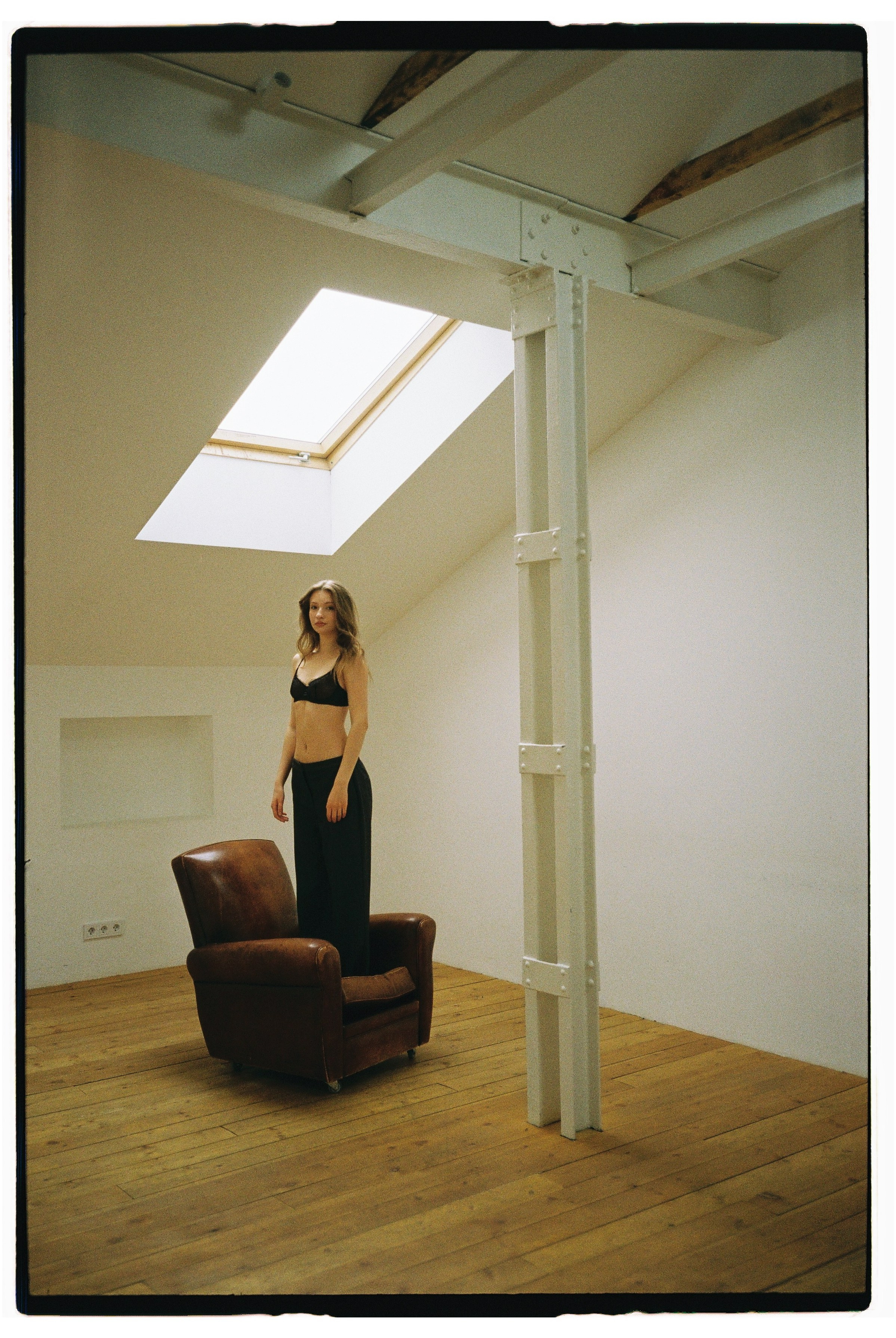 Polina. Anastasiia Maximovа, film & digital photographer. Barcelona, Spain