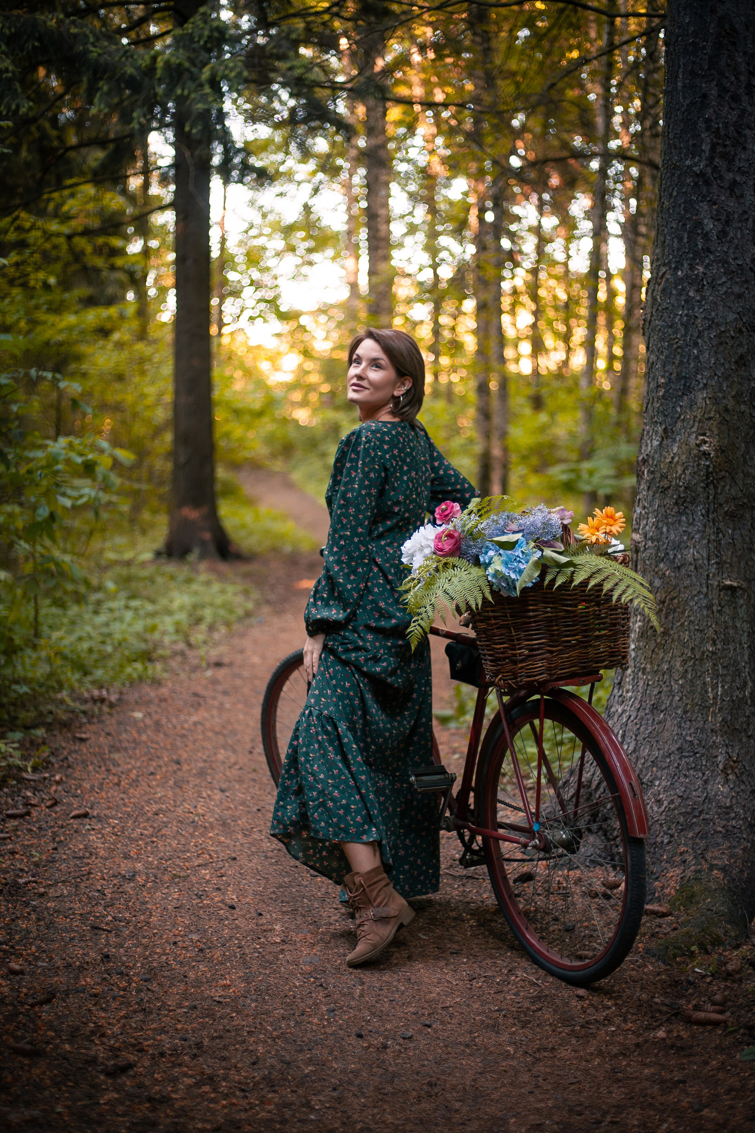 С велосипедом. Фотограф Мария Кольцова