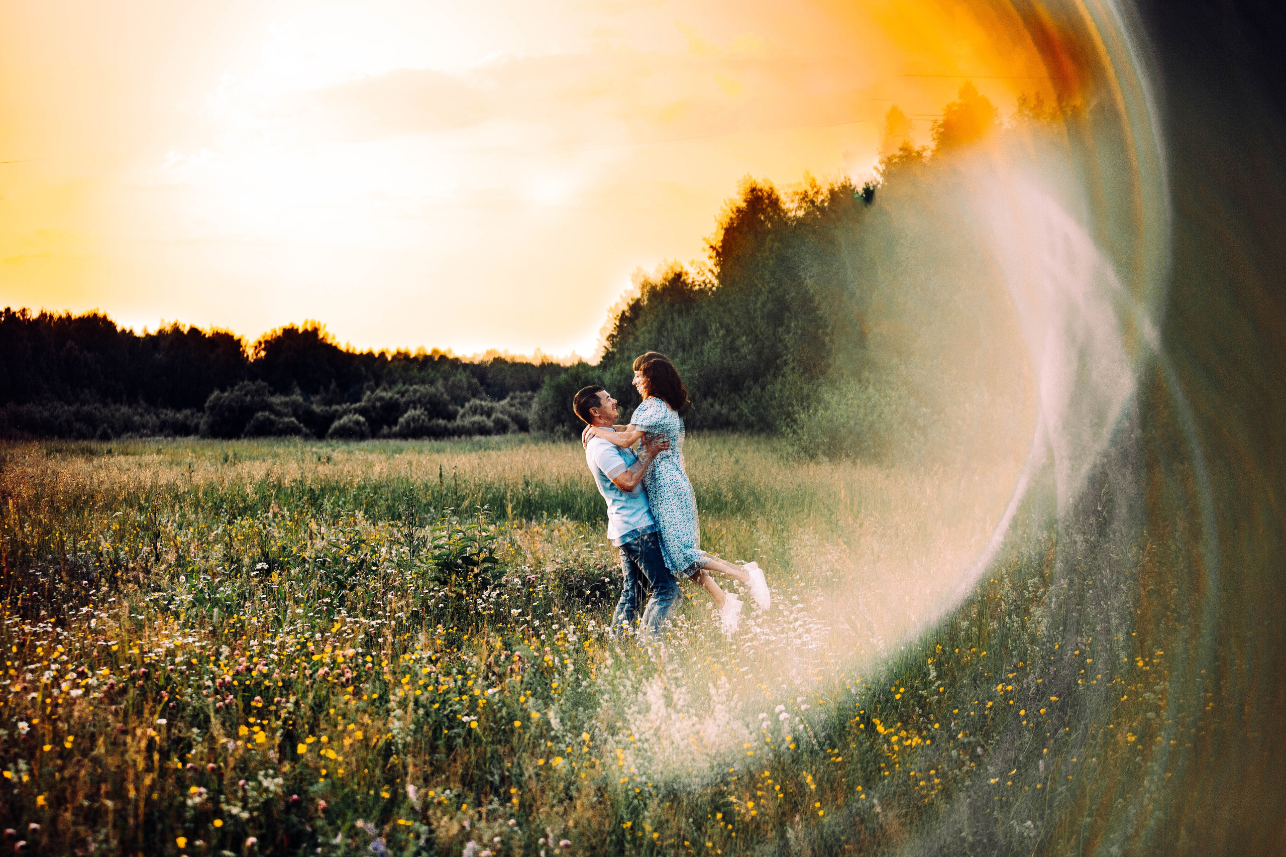 На закат. Арт-фотограф Крис Л. в Тобольске: портрет, семейные, свадьбы