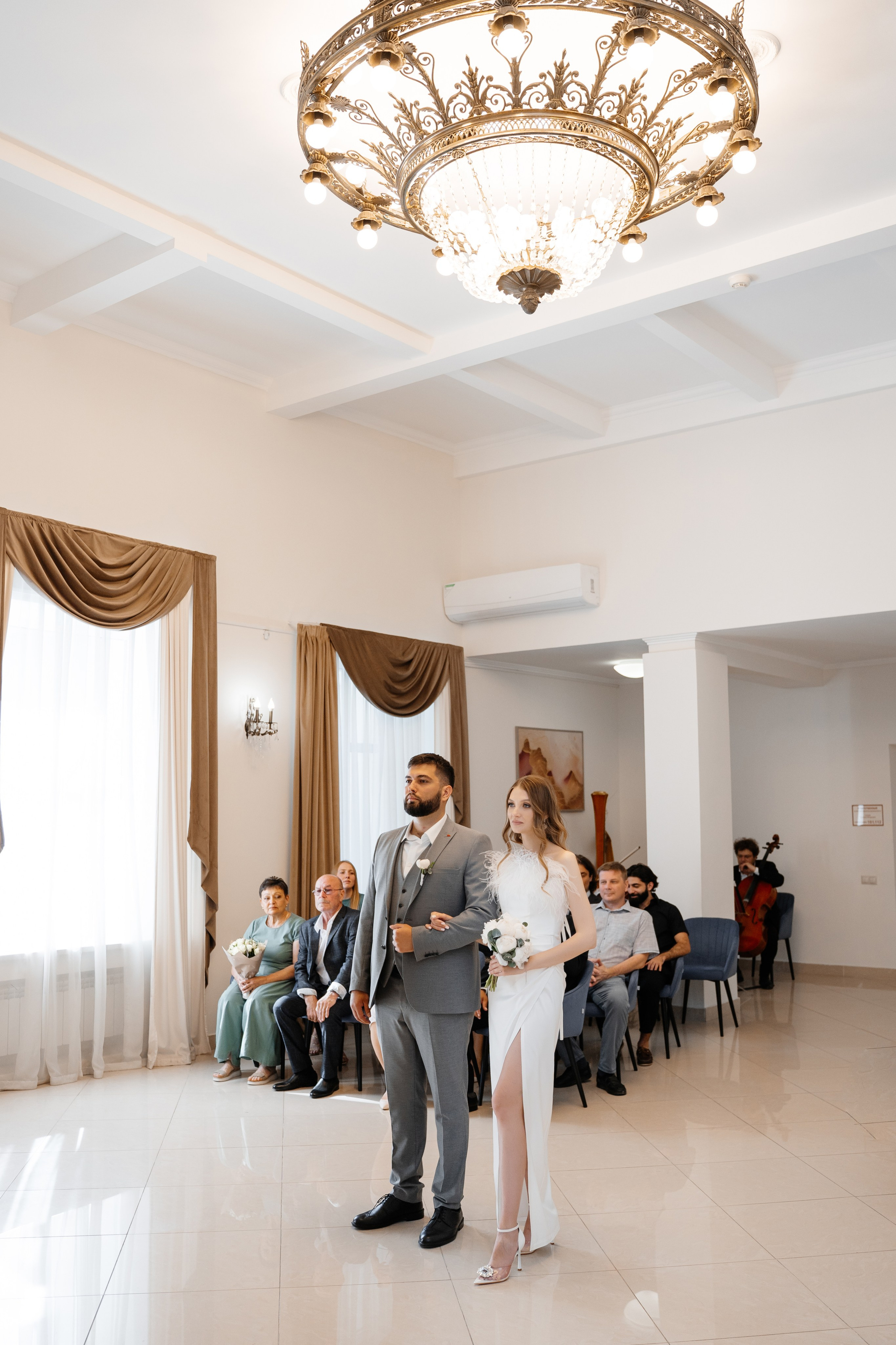 Свадебная фотосессия в отеле Soluxe. Свадебный и семейный фотограф в Москве Светлана Зоткина