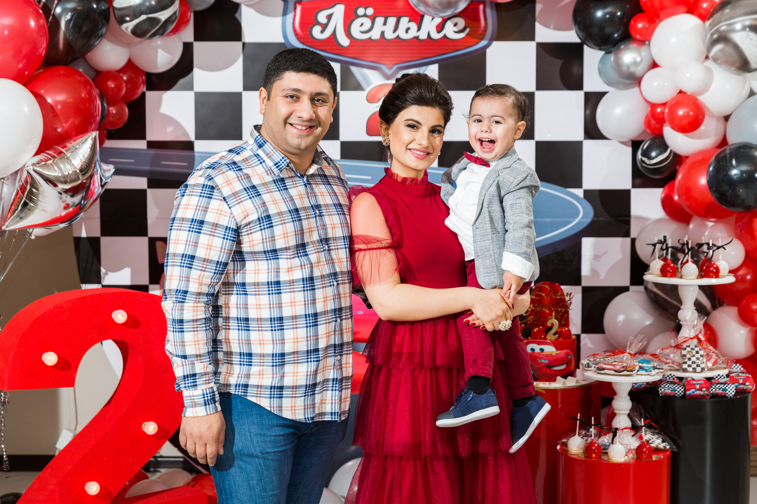 Корпоративы, дни рождения, юбилеи, крещение. Свадебный фотограф  Пятигорск, Сочи, Ессентуки, Кисловодск Александр