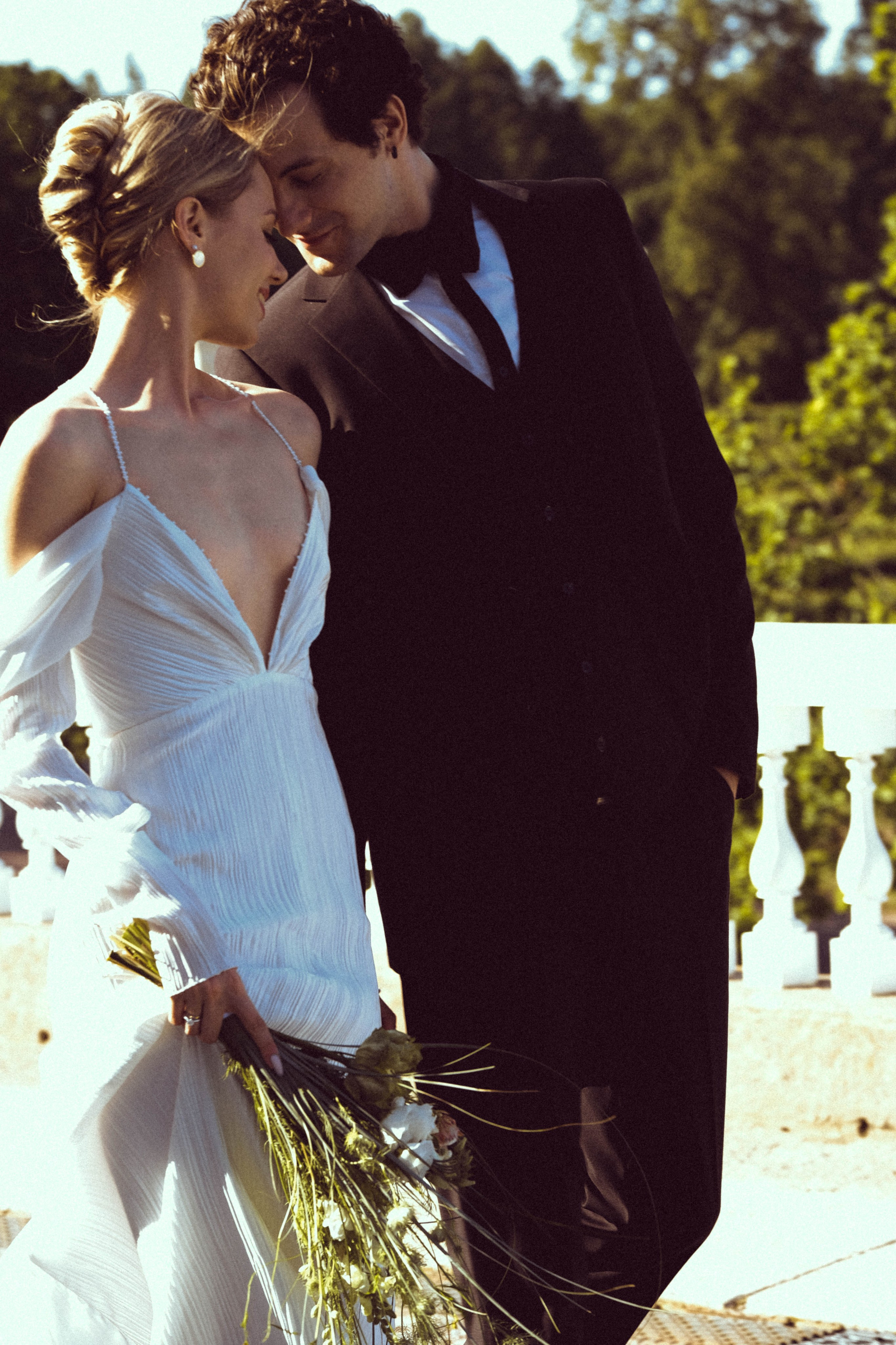 СВАДЕБНАЯ СЬЕМКА В ПАРКЕ ОРАНИЕНБАУМ. Профессиональный фотограф, Санкт-Петербург — Виктория Богомолова