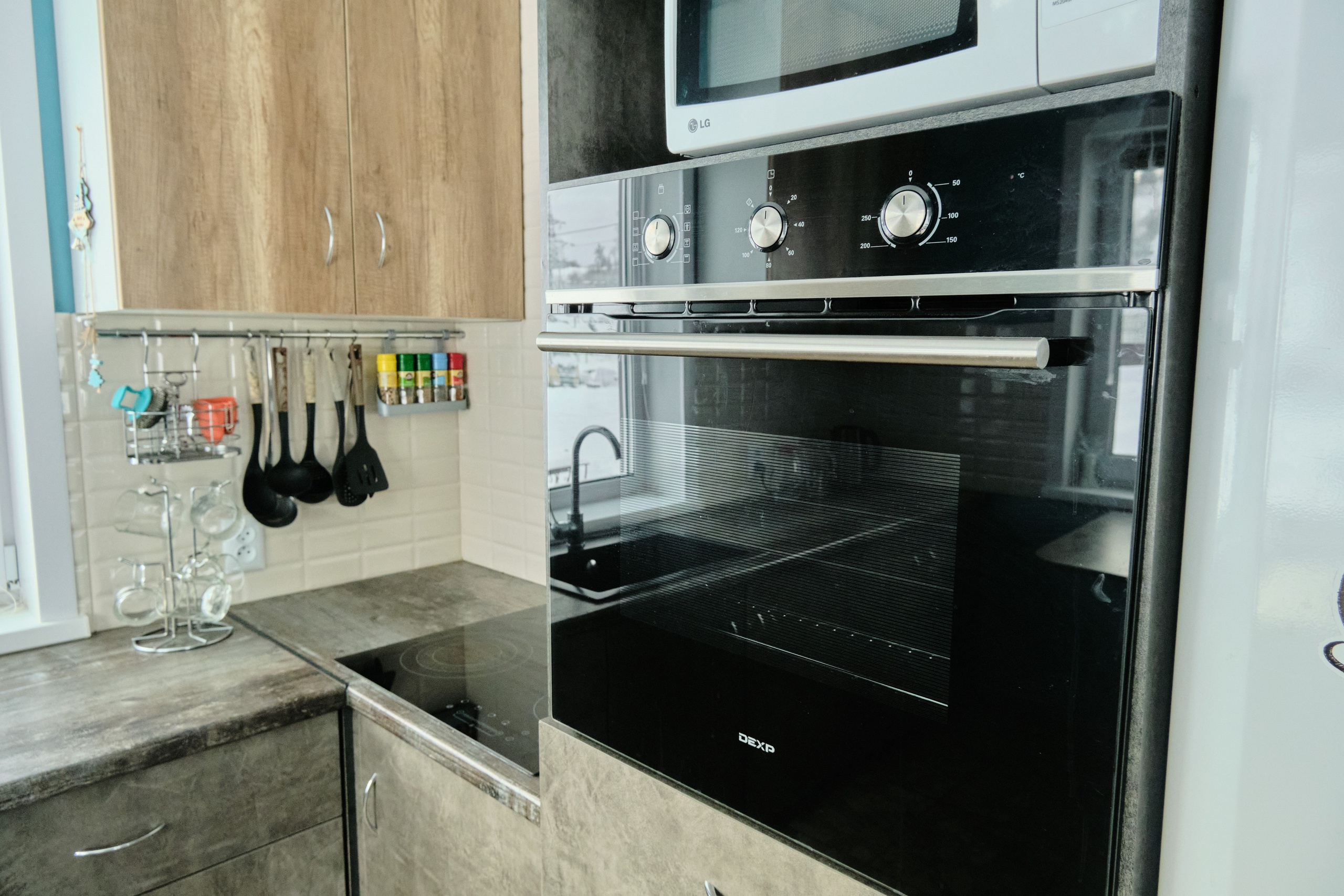 Цветочная 12. Свадебный и семейный фотограф в Новокузнецке Иван Иванов