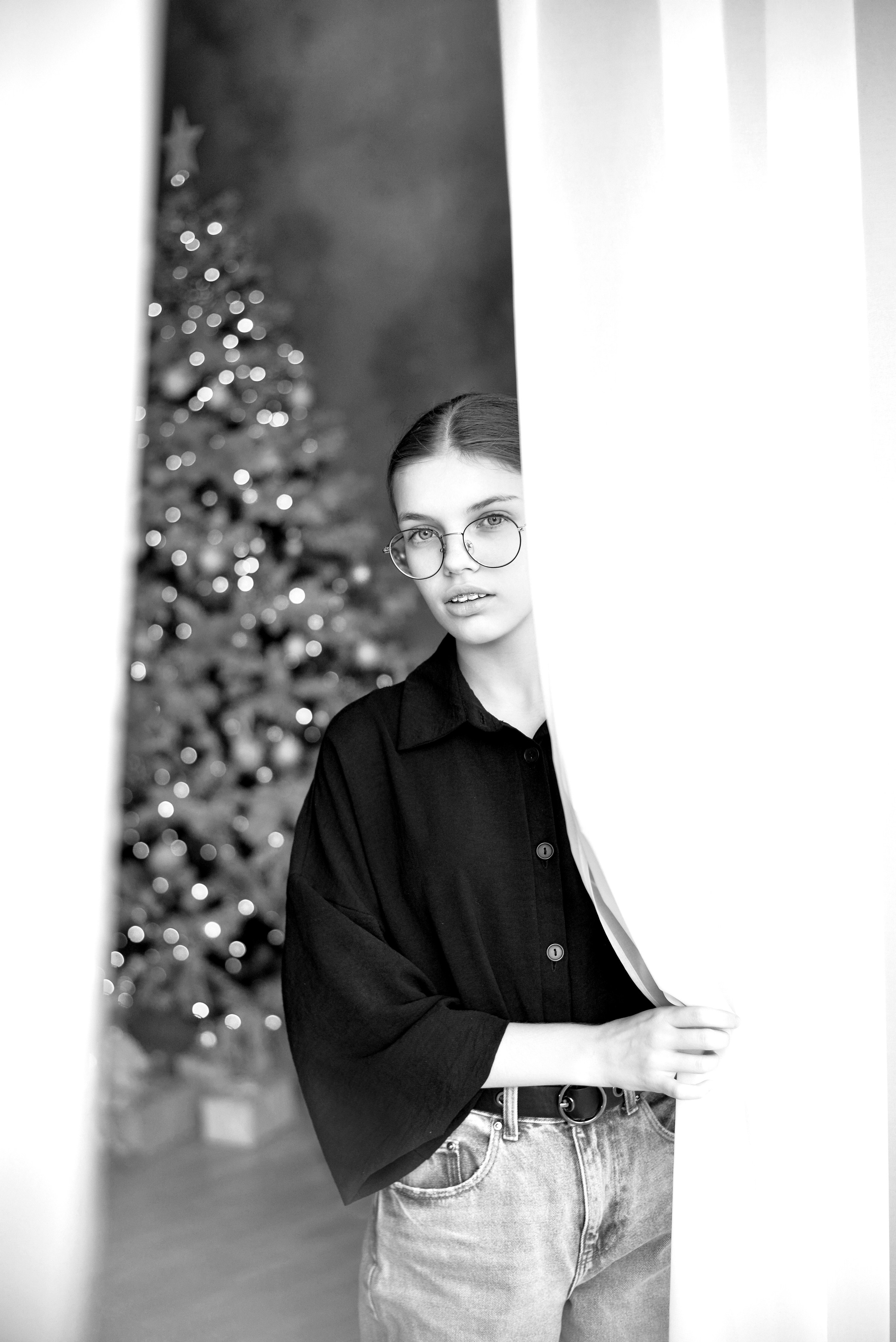 Елена с дочерью в зале Грей. Семейный и свадебный фотограф Галина Абакумова, фотосессии в Белгороде