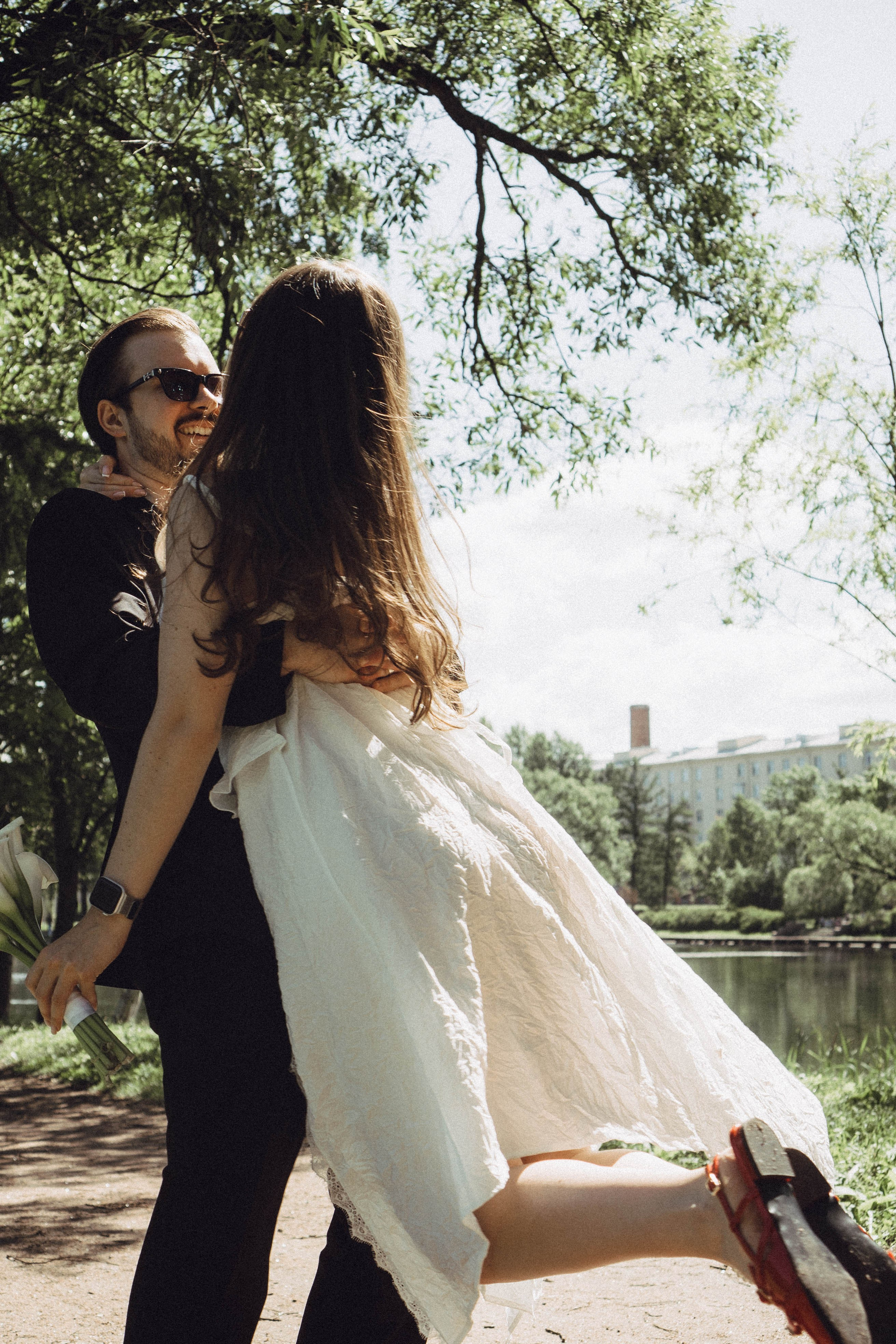СВАДЕБНАЯ СЬЕМКА В ПАРКЕ ПОБЕДЫ И ПРОГУЛКА ПО МОСКОВСКОМУ ПРОСПЕКТУ. Профессиональный фотограф, Санкт-Петербург — Виктория Богомолова