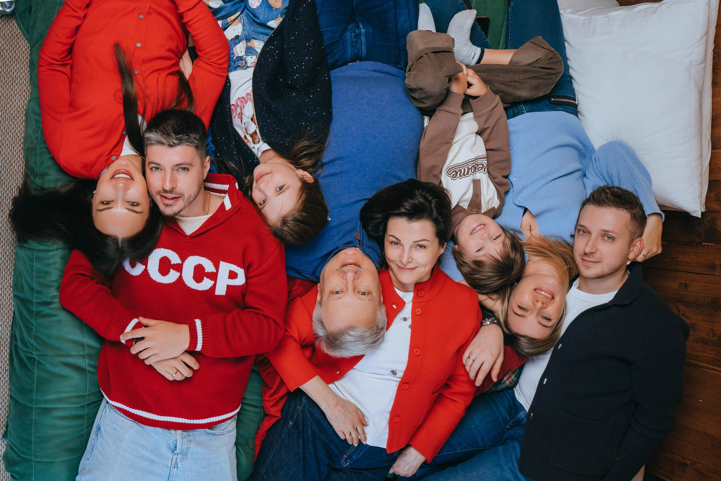 Студийная сьемка семьи «Новый 2026». Свадебный и Семейный фотограф в Санкт-Петербурге и Москве Иона Дидишвили