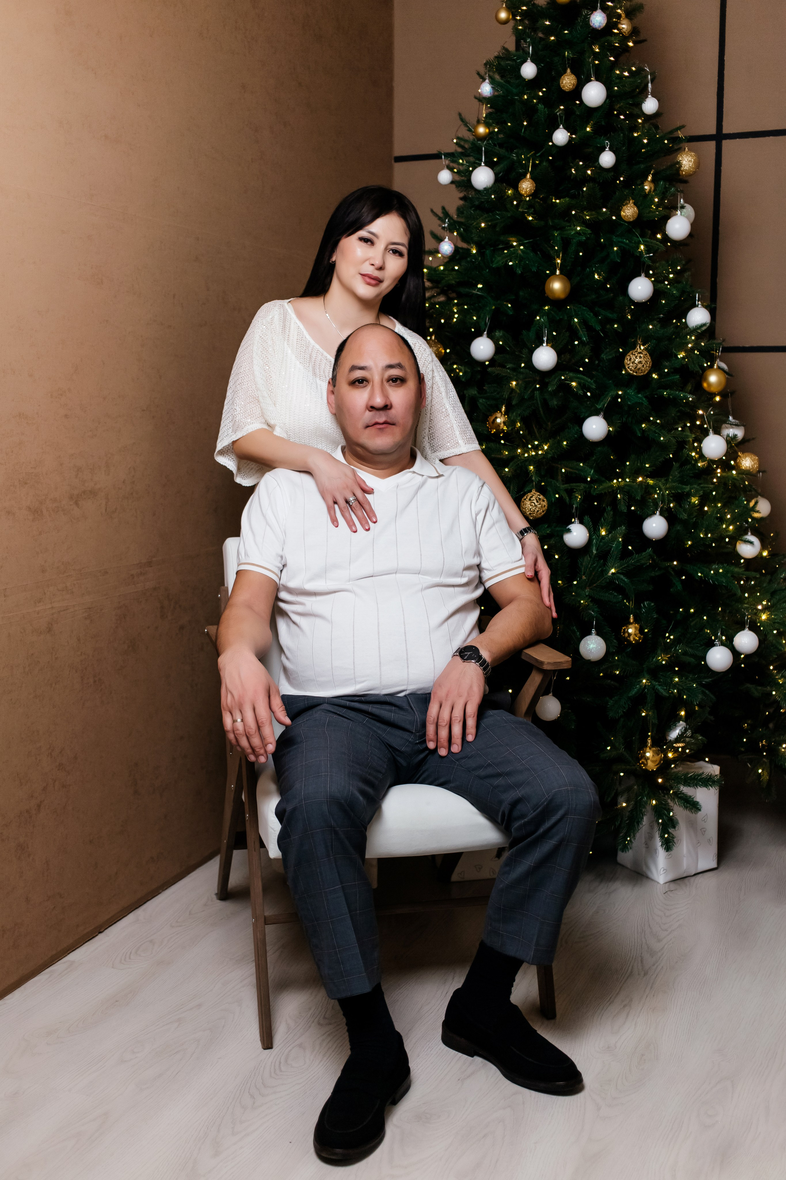 Альмира семейный новый год. Женский фотограф в Оренбурге Ирина Заводчикова