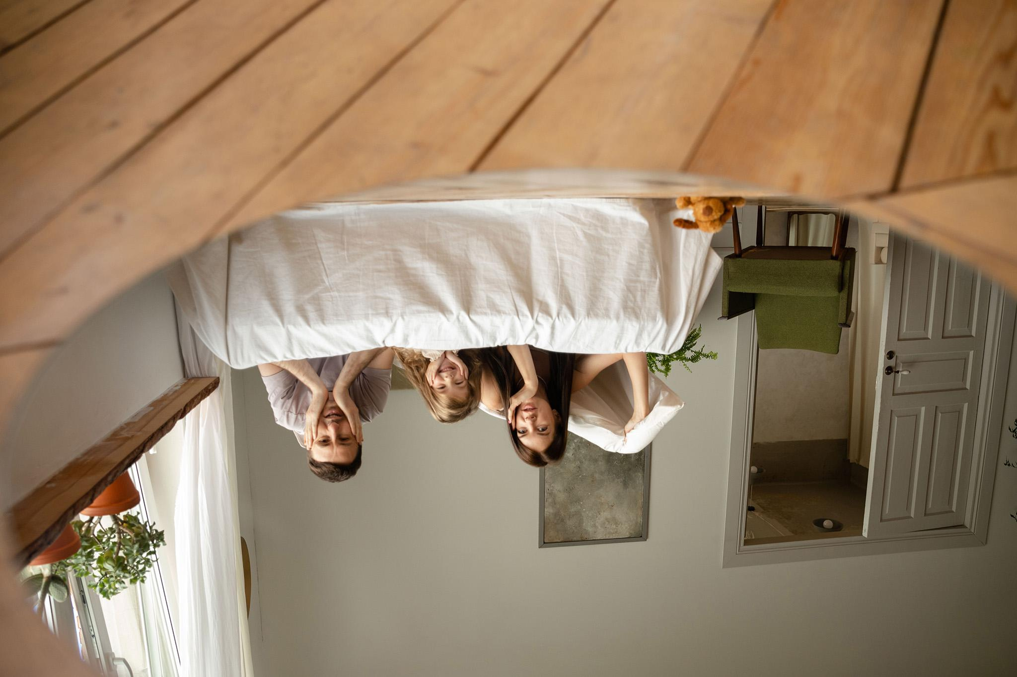 Семейная фотосессия в студии в Краснодаре. Семейный и свадебный фотограф в Краснодаре. Кристина Ендальцева