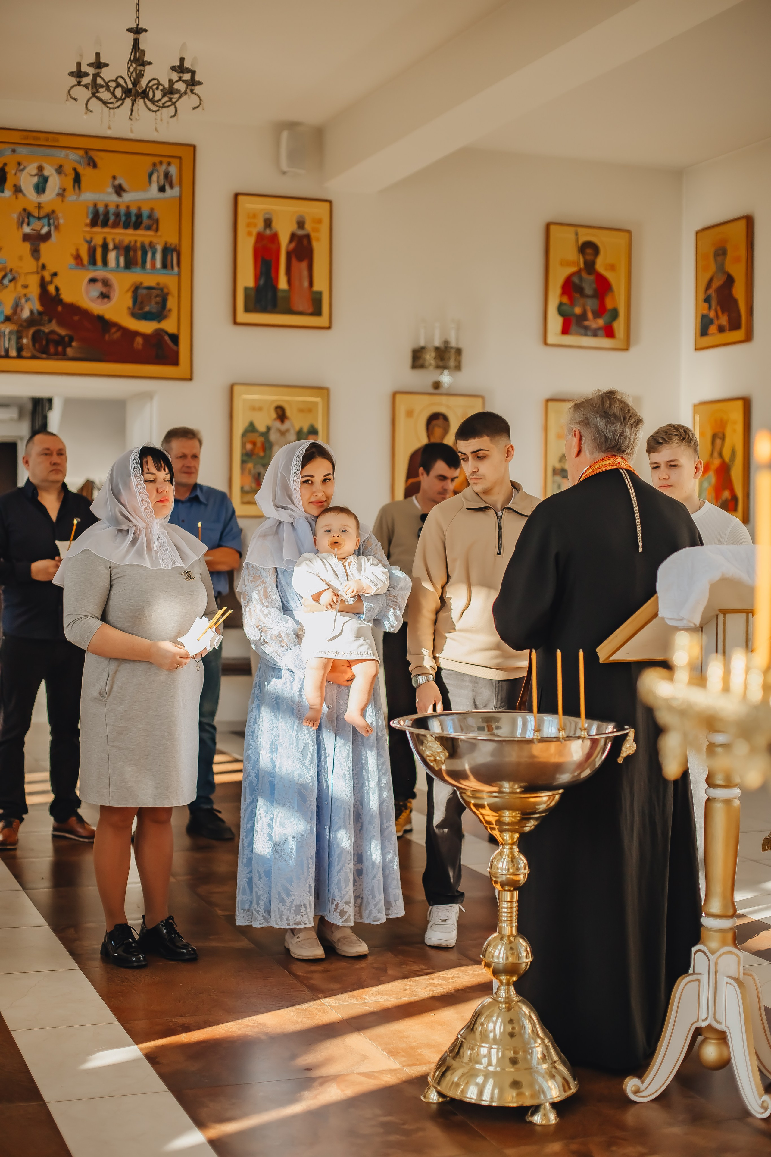 Таинство Крещения. Тёплые съёмки о Вас. Семейный фотограф в Санкт-Петербурге