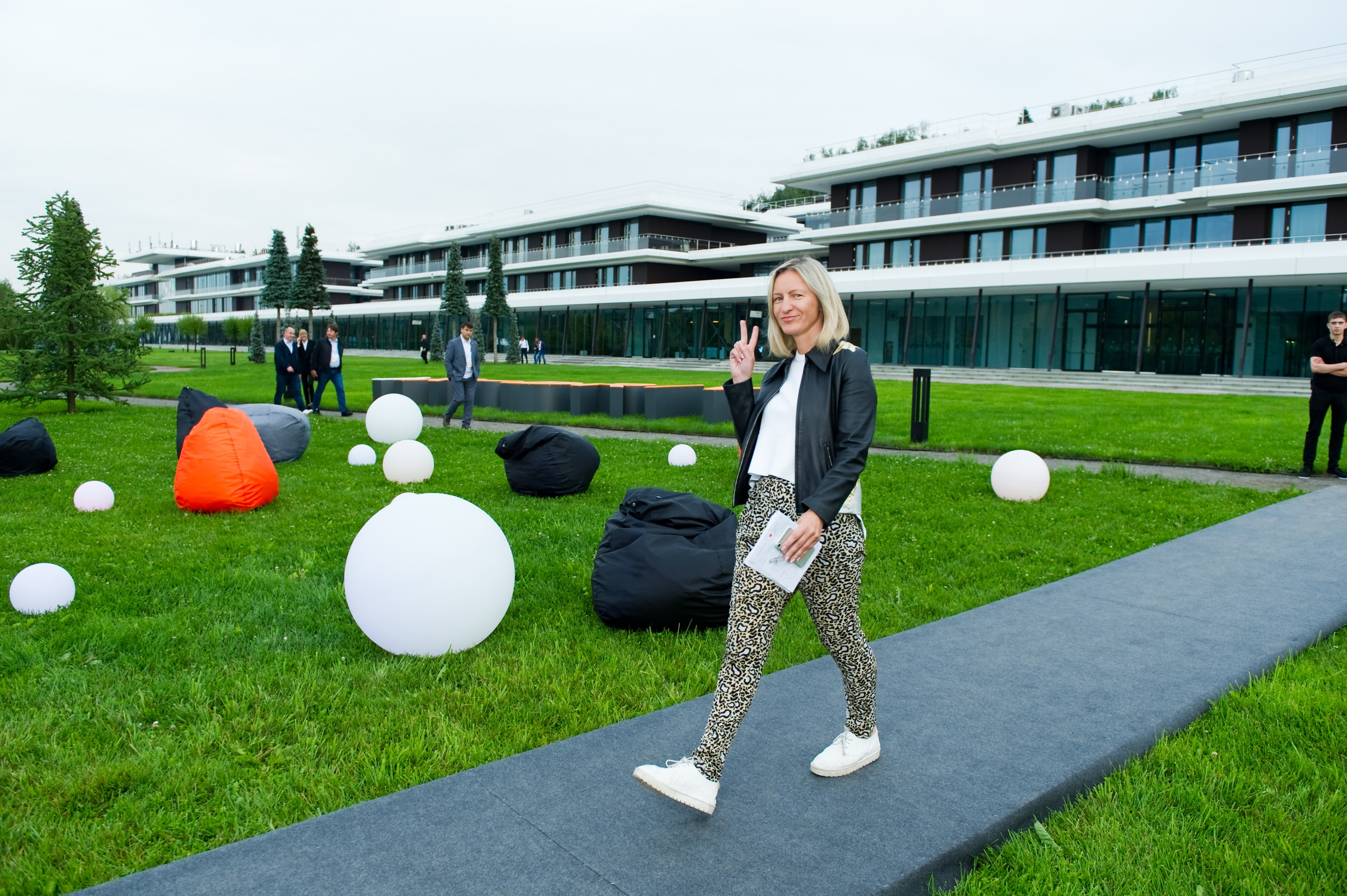 Конференция X5 Retail Group. Репортажный фотограф и видеограф Слава Думчев. Тимбилдинги, отчетники, корпоративы