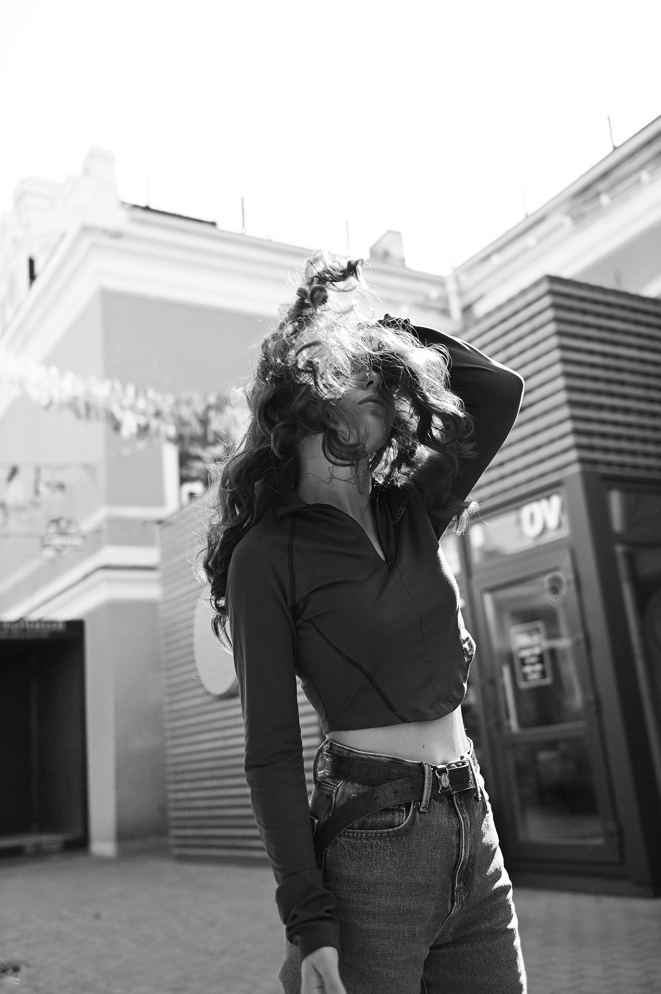 Индивидуальная прогулочная в городе. Свадебный, семейный, детский, контент фотограф в Омске Максим Ильин