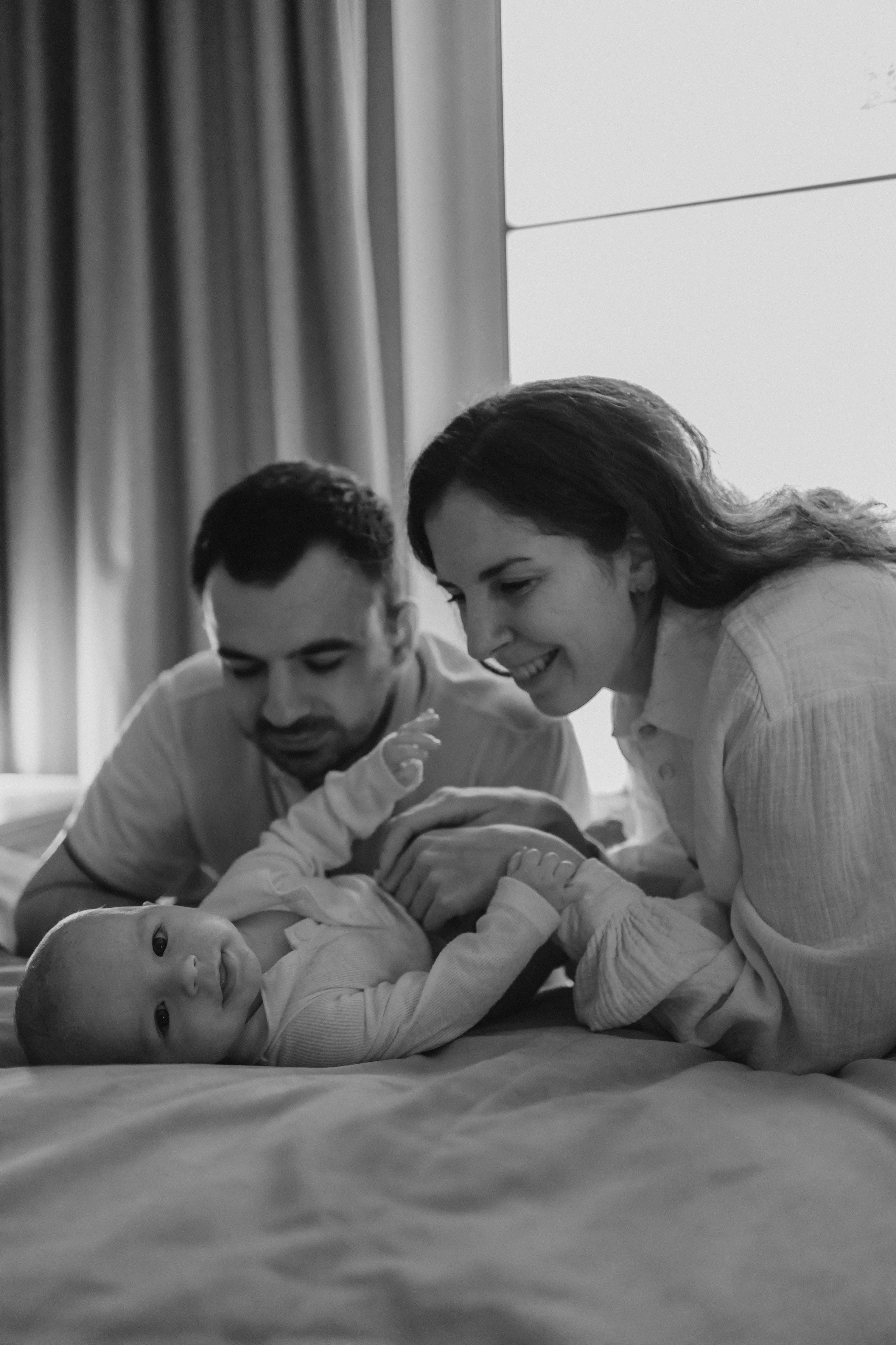 Наташа, Сережа и малыш Левушка. Семейный, домашний, ньюборн фотограф Москва Цветкова Елизавета