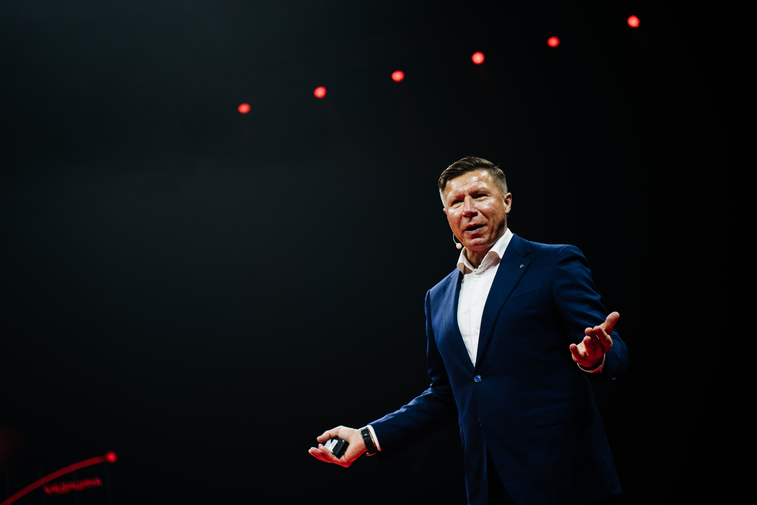 Альфа Конфа в Челябинске. Видеограф и Фотограф в Челябинске Ксения и Владимир Рюмины