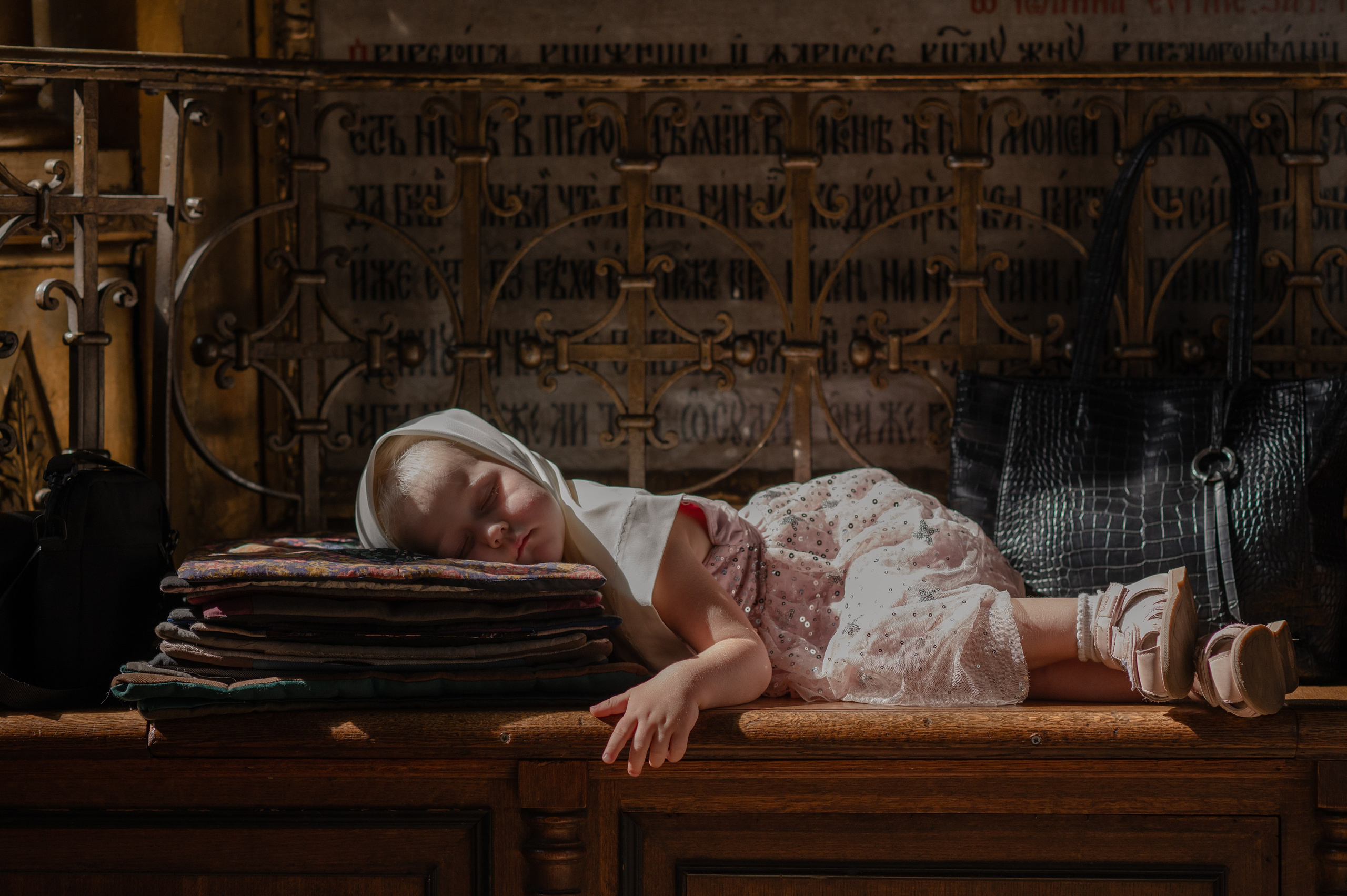 Илья & Эмилия (Москва, Покровский собор). Семейный и свадебный фотограф в Санкт-Петербурге Серафима Смирнова