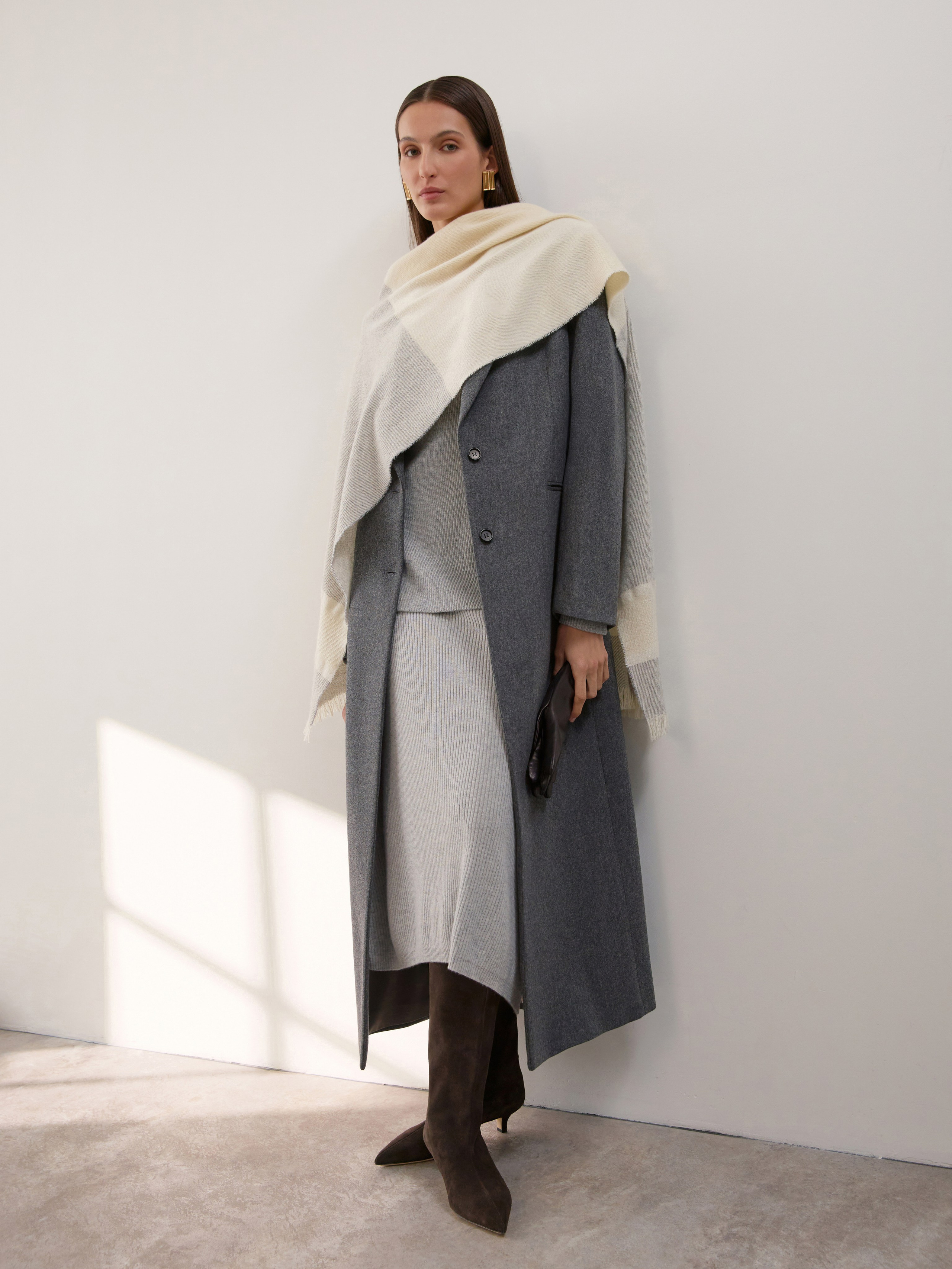 Lorena Antoniazzi. Dolgikh Production team