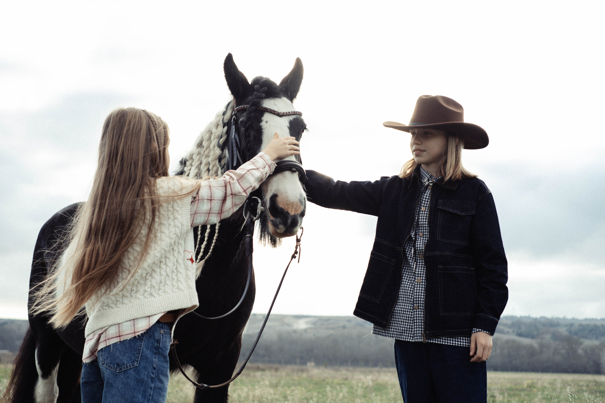 Друзья. Съёмки для брендов в Крыму / Стилист / Продюсер / Женя Мамай