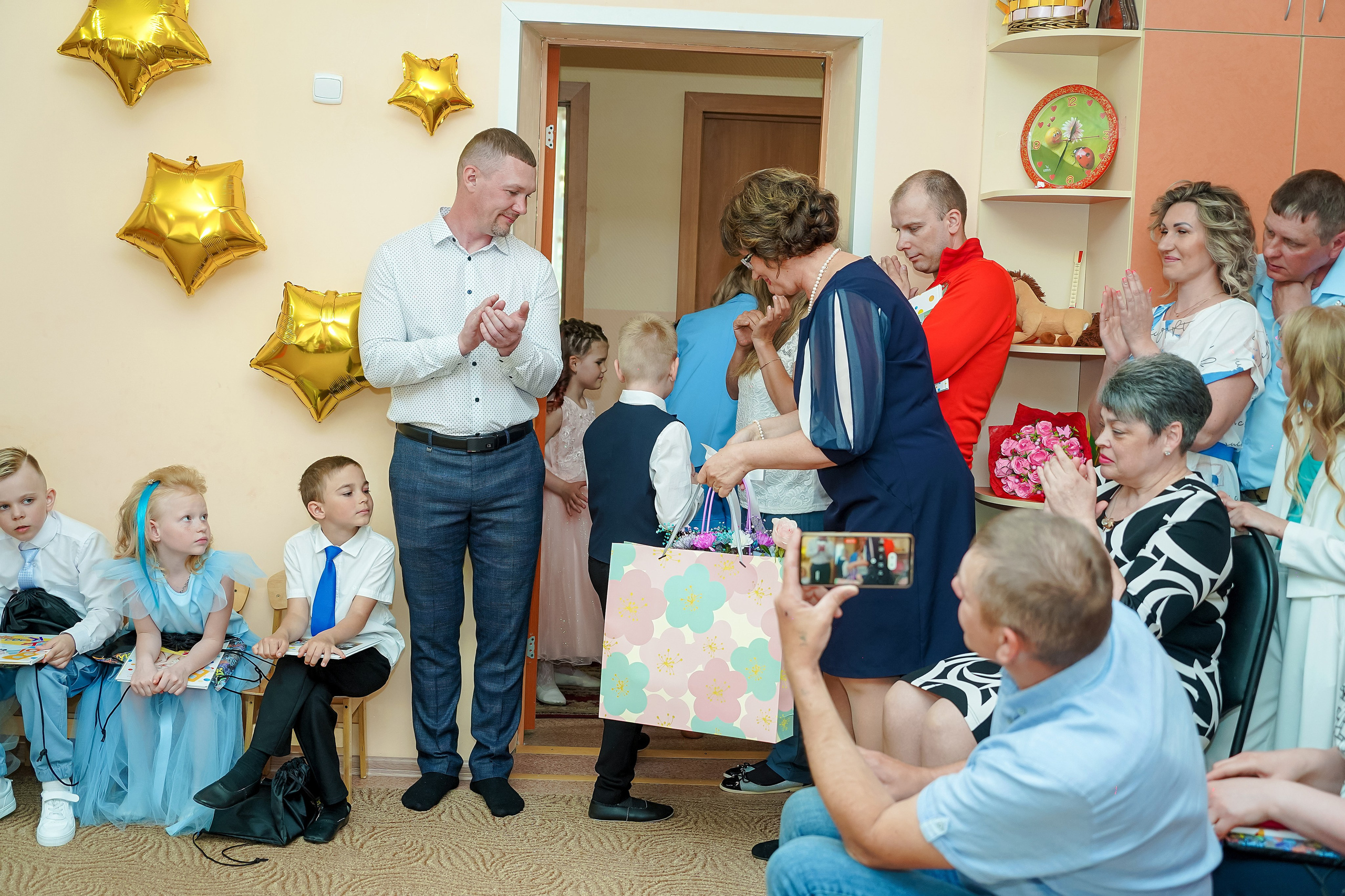 Фотосъемка видеосъёмка фотограф видеооператор новогодних утренников  в. Фотограф, видеооператор Нина Коршунова