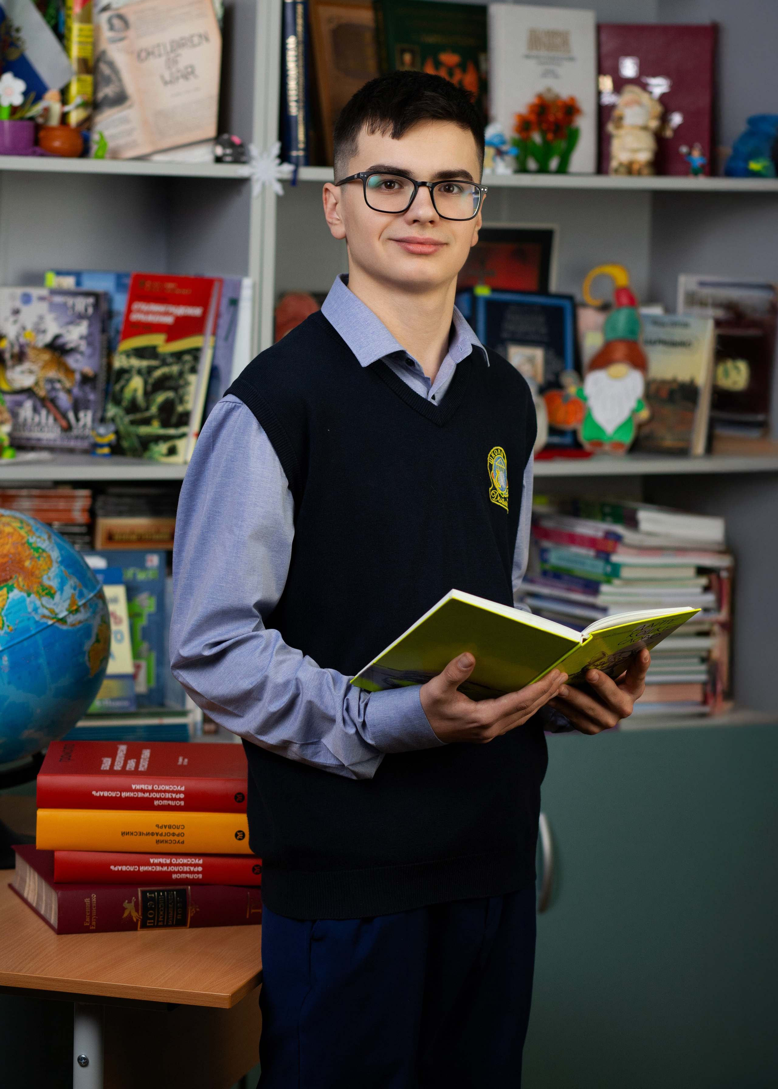 Детский портрет. Выпускная фотография. Средняя школа 9 класс