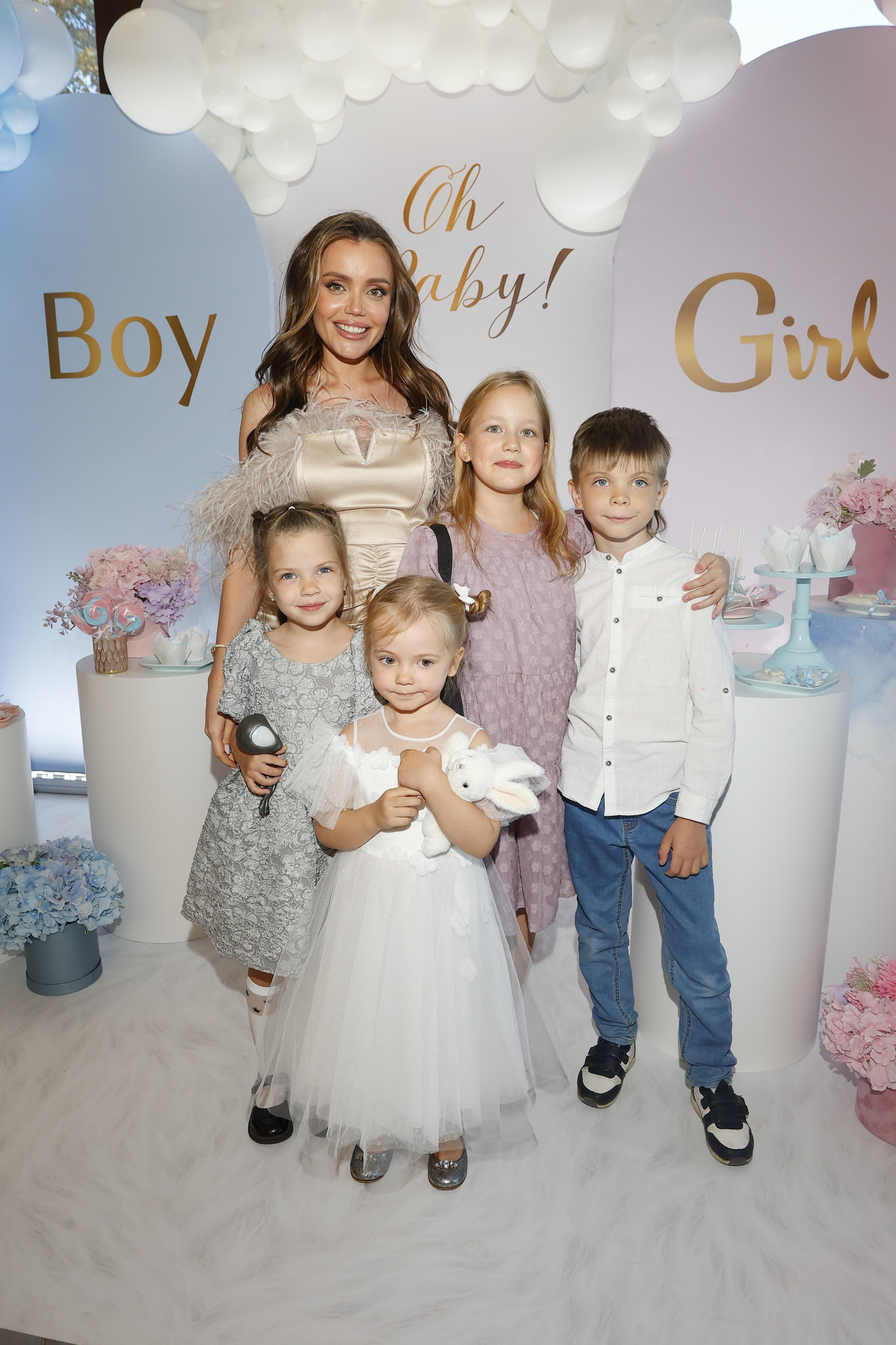 GENDER PARTY АССОЛЬ И ST. Nikolskayasecular