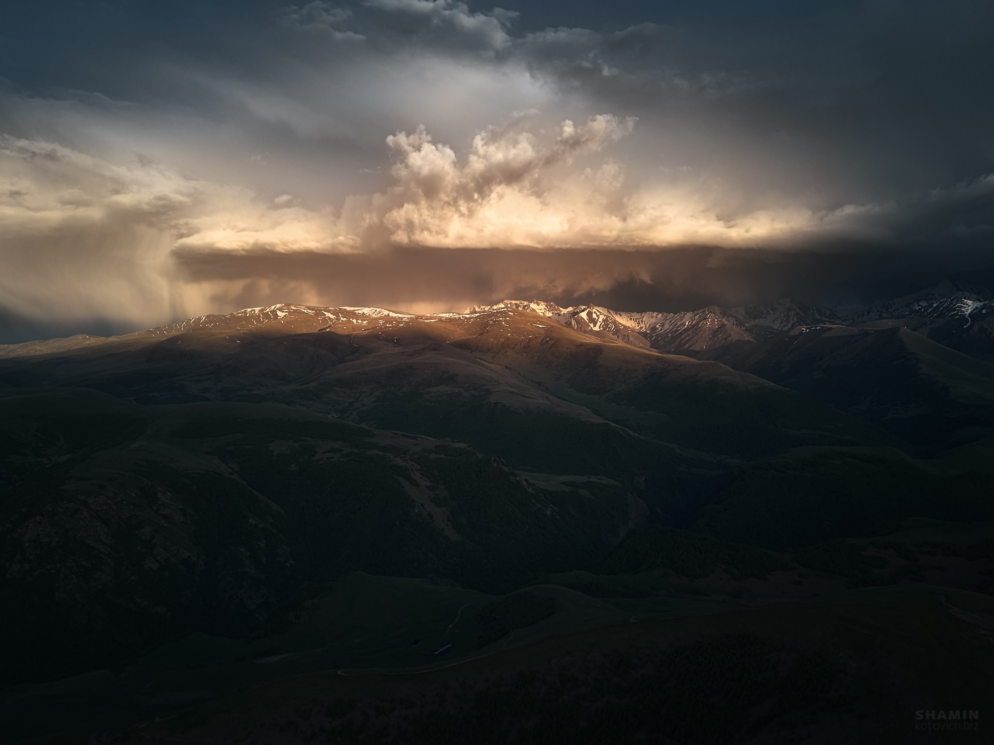 Пейзажи Кавказа: Домбай, Эльбрус, Кисловодск, Минеральные Воды, горы и ледники. Ночной и арт-пейзаж, светопись и атмосфера Кавказа. Фотограф Константин Шамин
