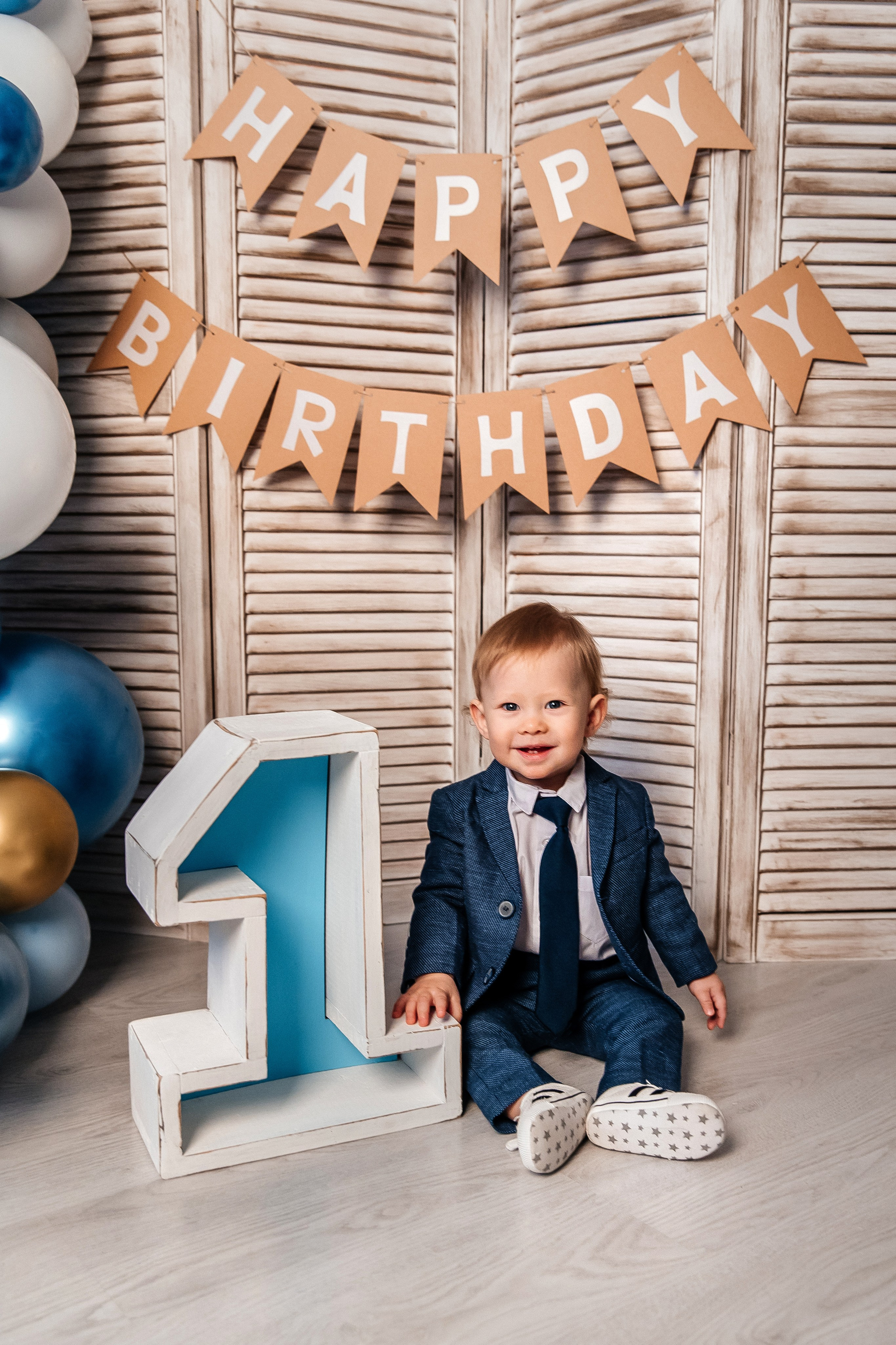 С шарами. Детский фотограф, выпускные альбомы в Нижнем Новгороде Бодягина Мария