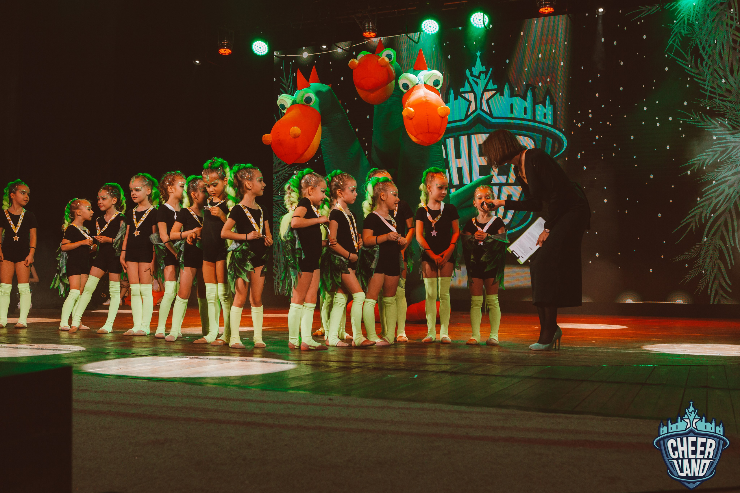 КОСМИЧЕСКОЕ НОВОГОДНЕЕ ПУТЕШЕСТВИЕ «CHEER LAND». Репортажный, семейный, свадебный, портретный фотограф