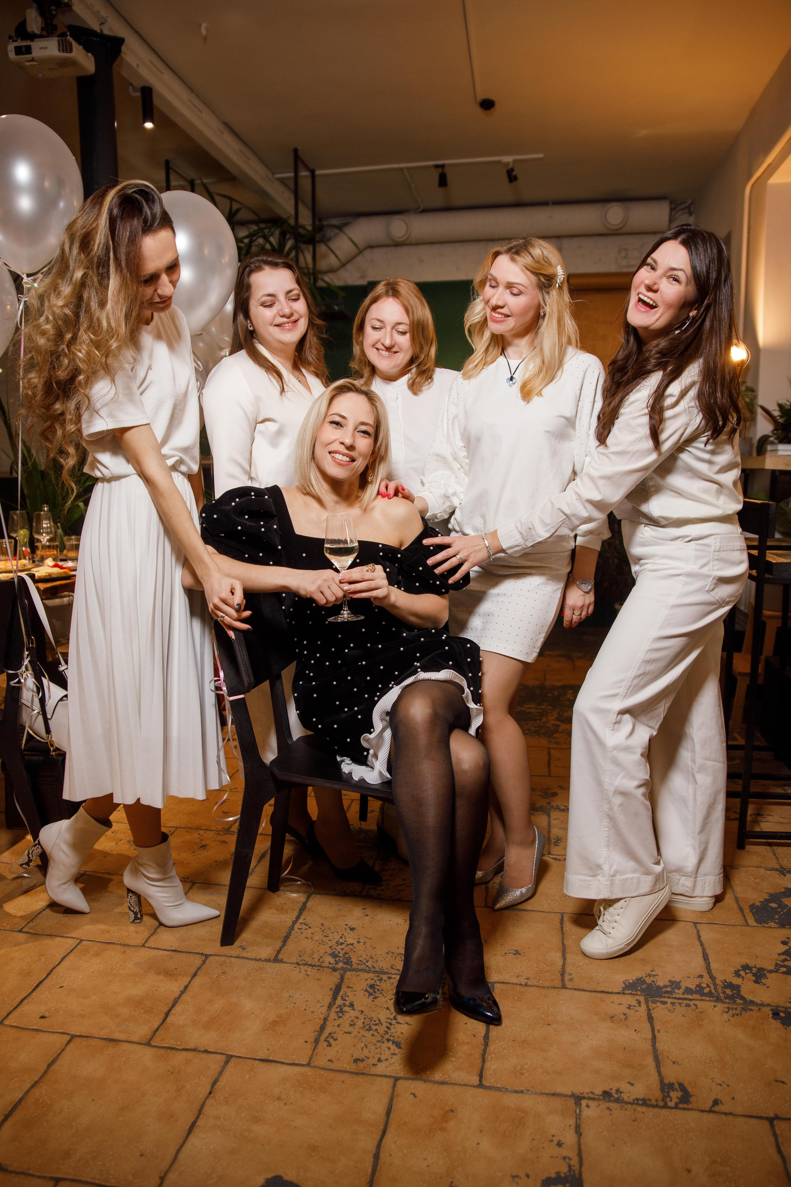 ДР Юли. Ресторан Manu. Фотограф Андрей Баксов