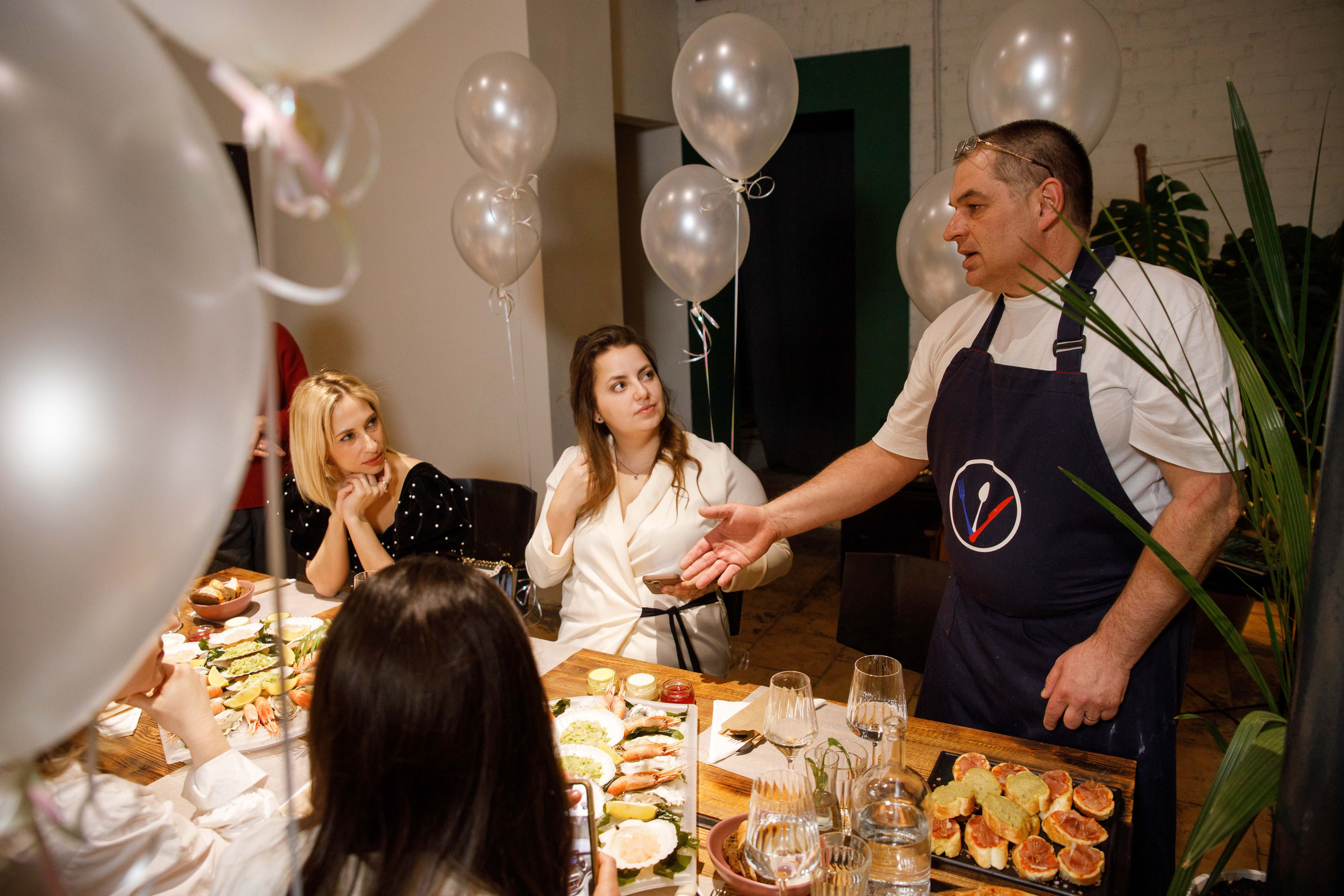 ДР Юли. Ресторан Manu. Фотограф Андрей Баксов