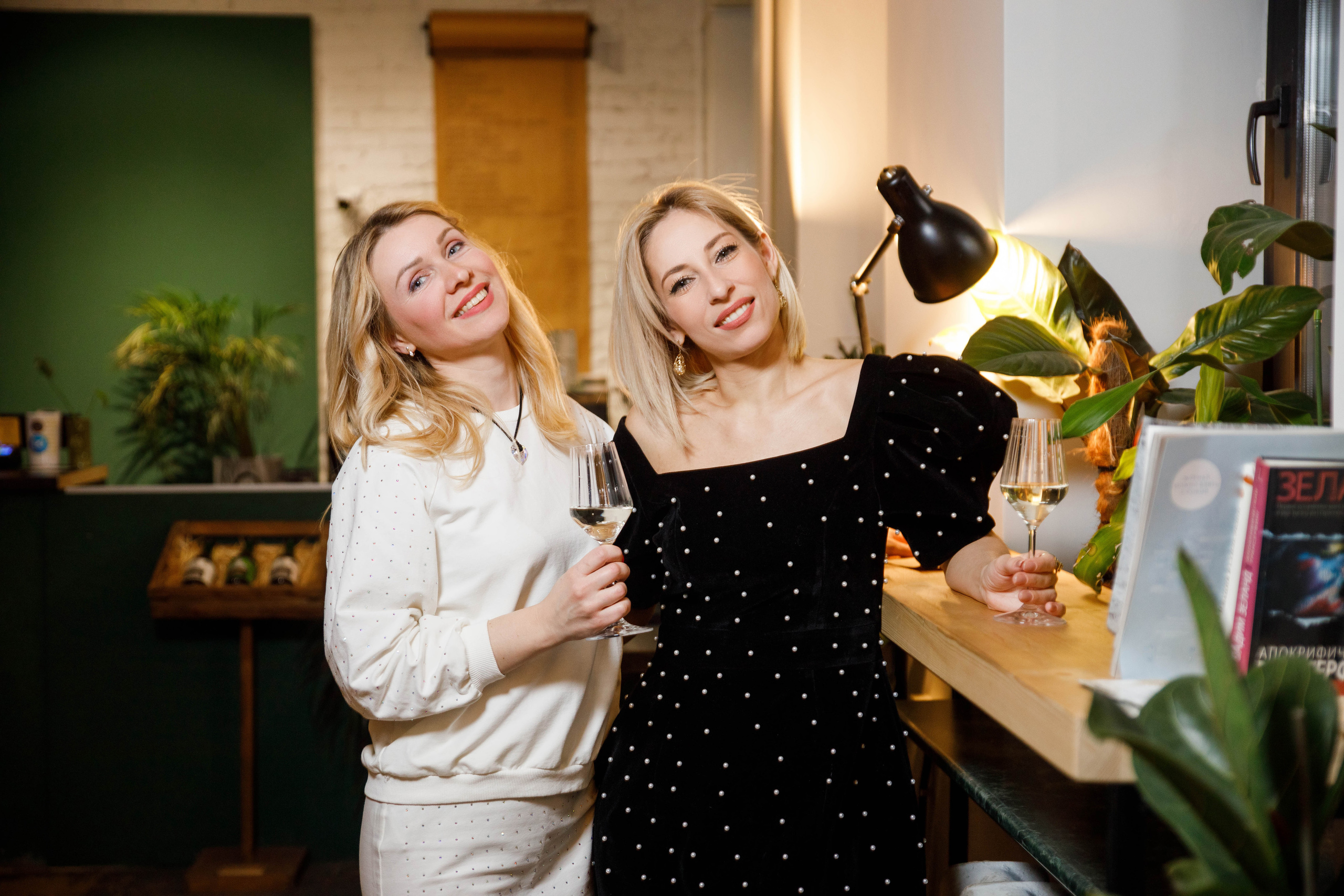 ДР Юли. Ресторан Manu. Фотограф Андрей Баксов