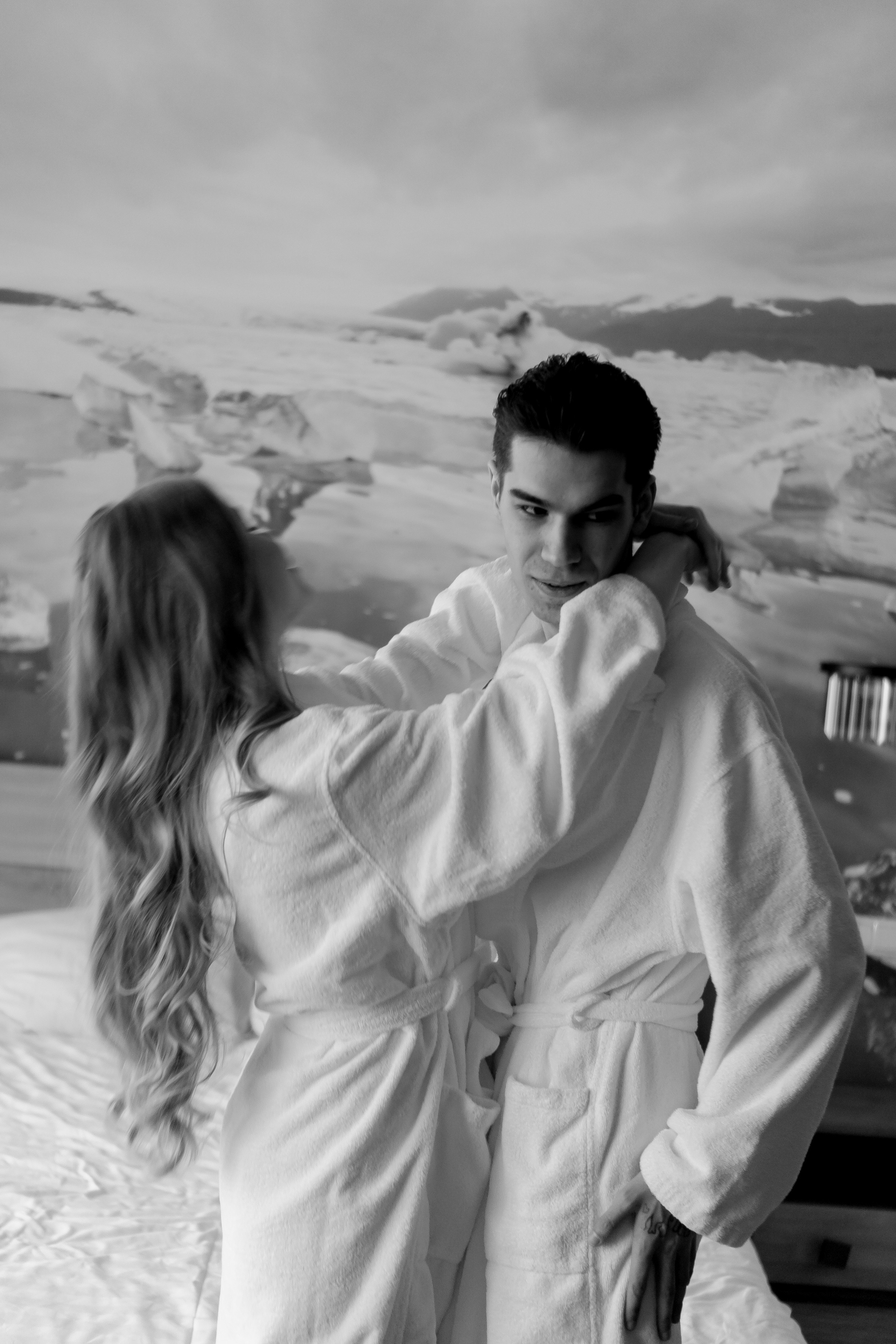 СВАДЕБНАЯ СЬЕМКА СБОРОВ В ОТЕЛЕ И ВЫЕЗД НА ЦЕРЕМОНИЮ (СНЯТО В СИБИРЕ В НИЖНЕВАРТОВСКЕ). Профессиональный фотограф, Санкт-Петербург — Виктория Богомолова