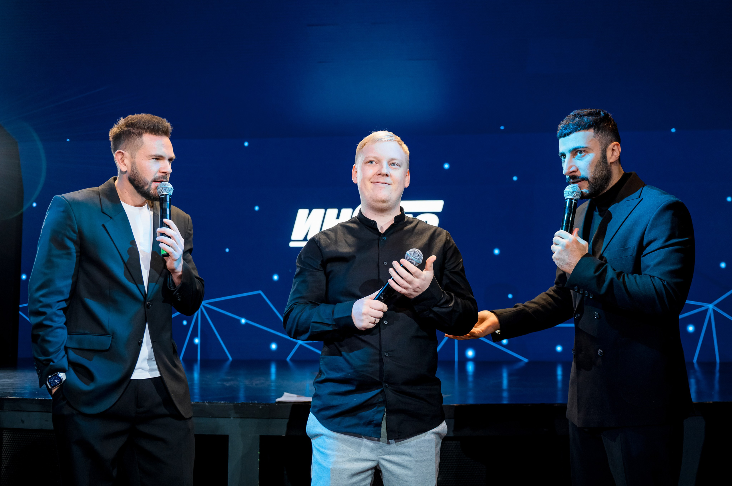 ИНСИС New Year Party. Фотограф Антон Малыхин