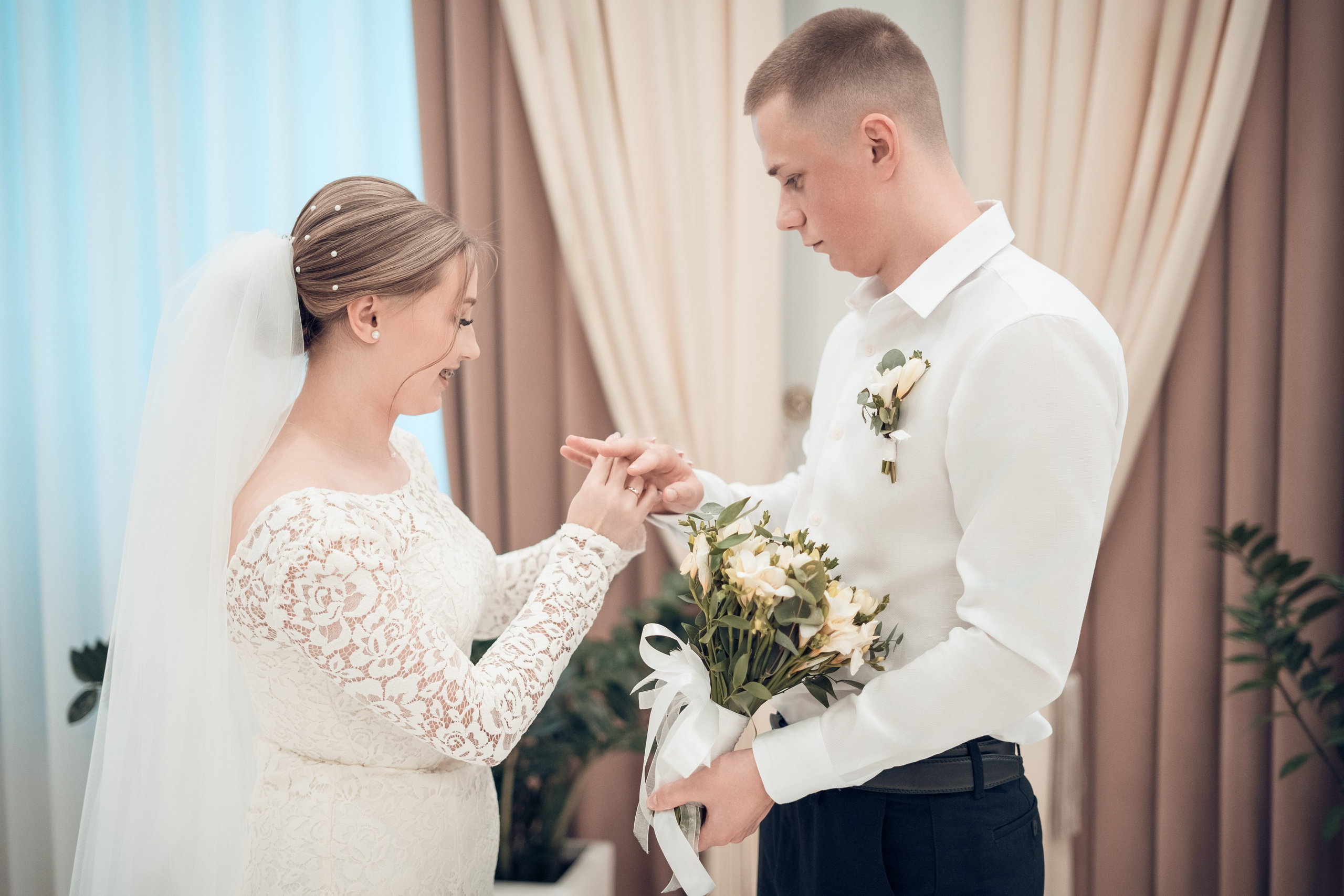 Свадебный альбом на заказ — Дизайн и печать для ваших фотографий