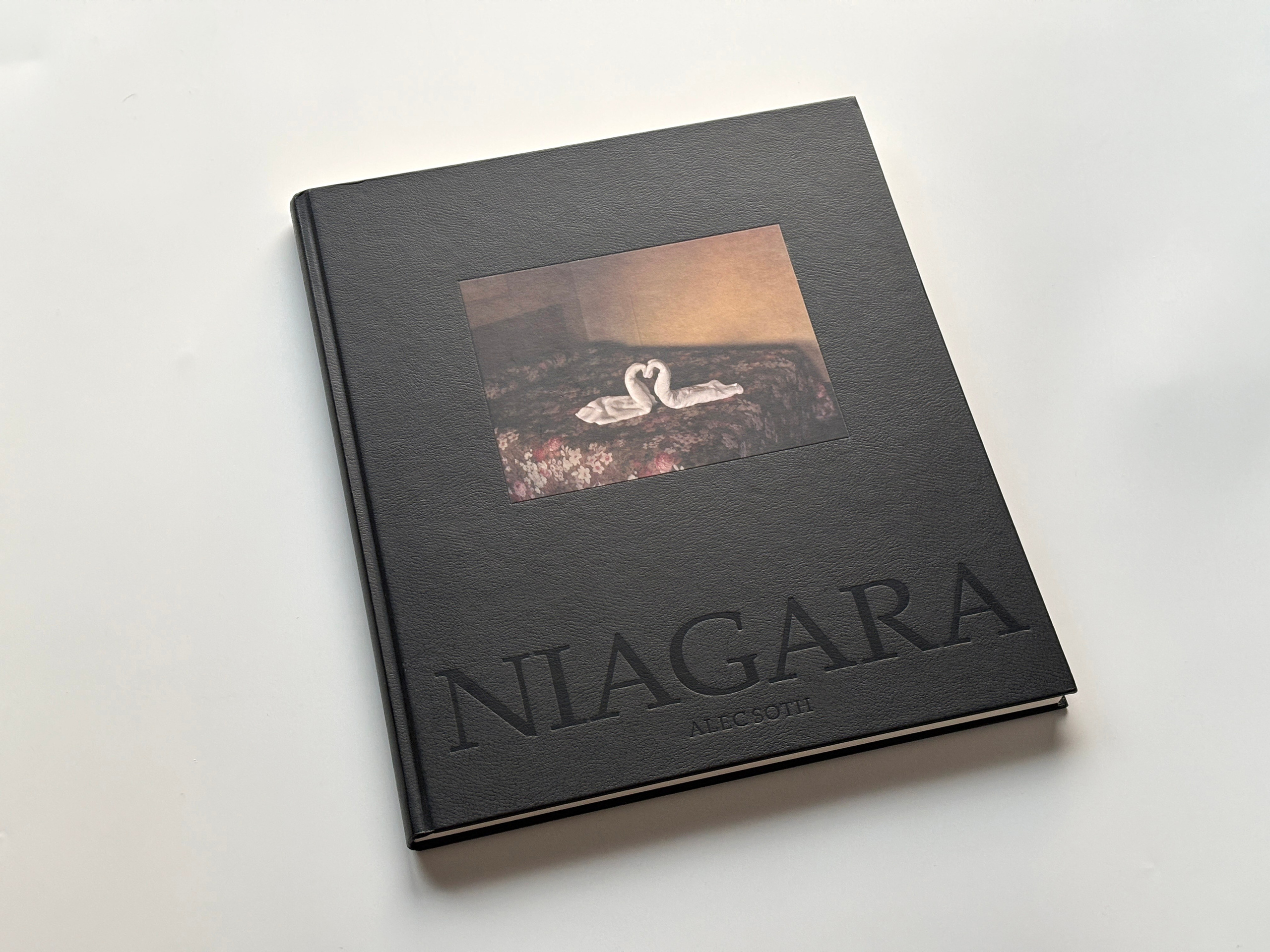 Фотокнижная библиотека Александра Шарра. Фотограф и исследователь фотографии из Санкт-Петербурга Елизавета Веприцкая