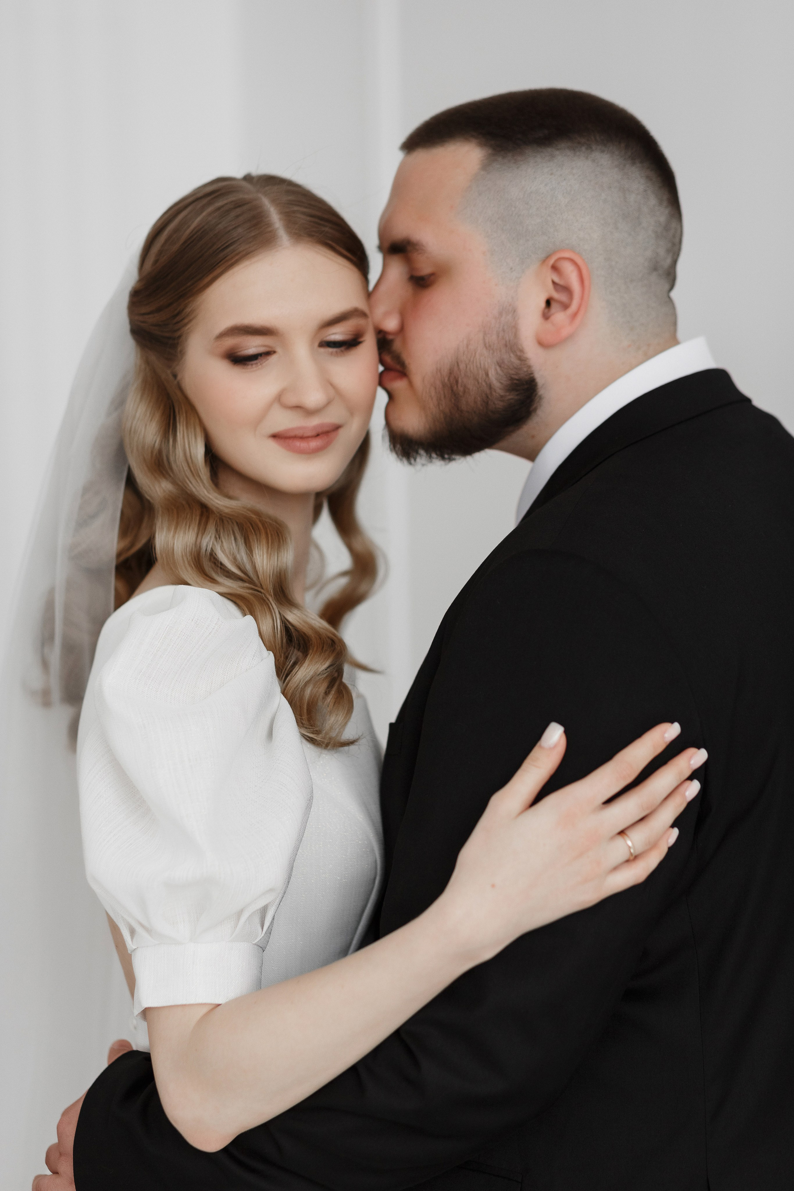 Свадебная фотосессия Саши и Насти в ресторане Чехов Сад, Таганрог. Свадебный и семейный фотограф в Таганроге Бакарюк Антон