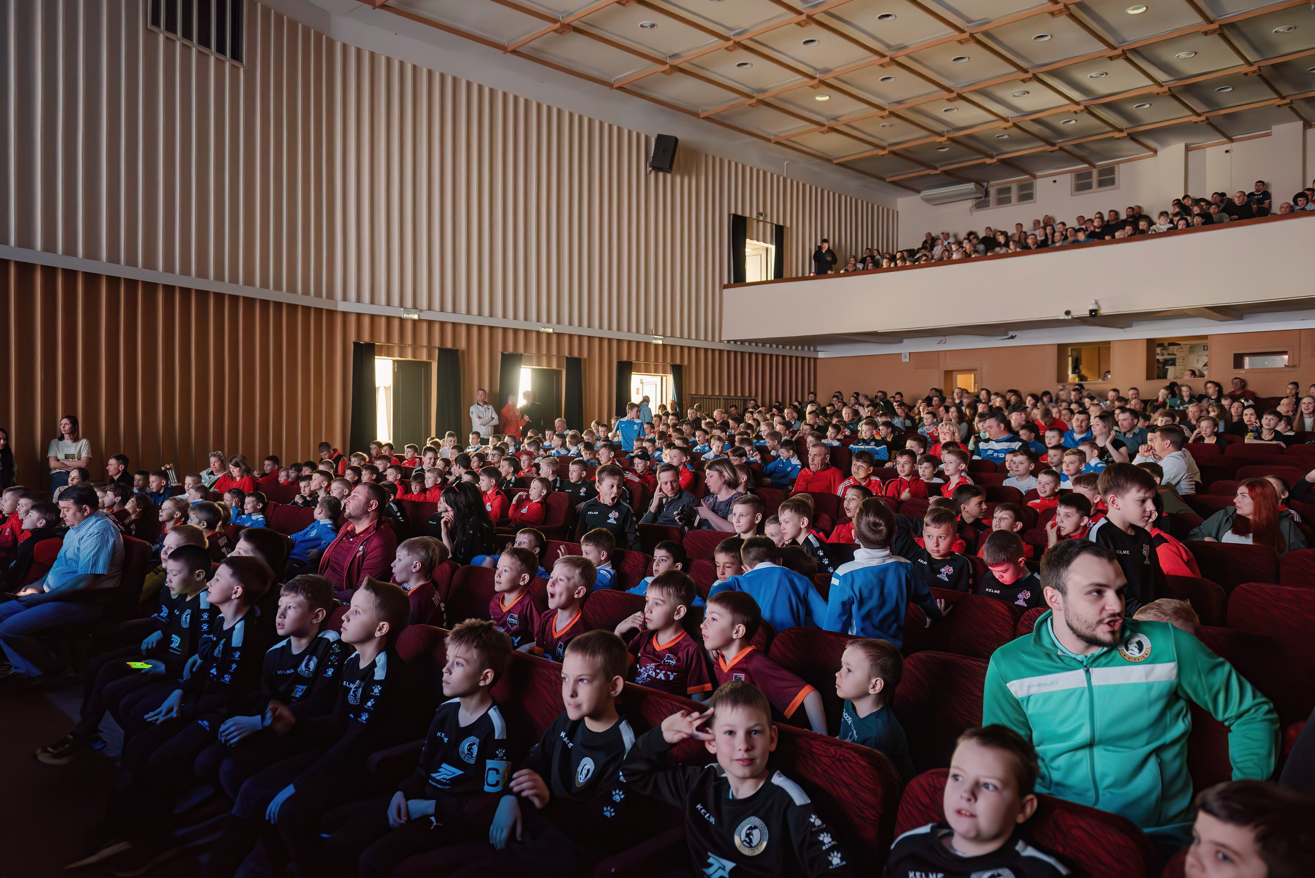 ЛИГА.БРО: JUNIOR 23/24. Свадебный и репортажный фотограф Никита Сницарев в Барнауле