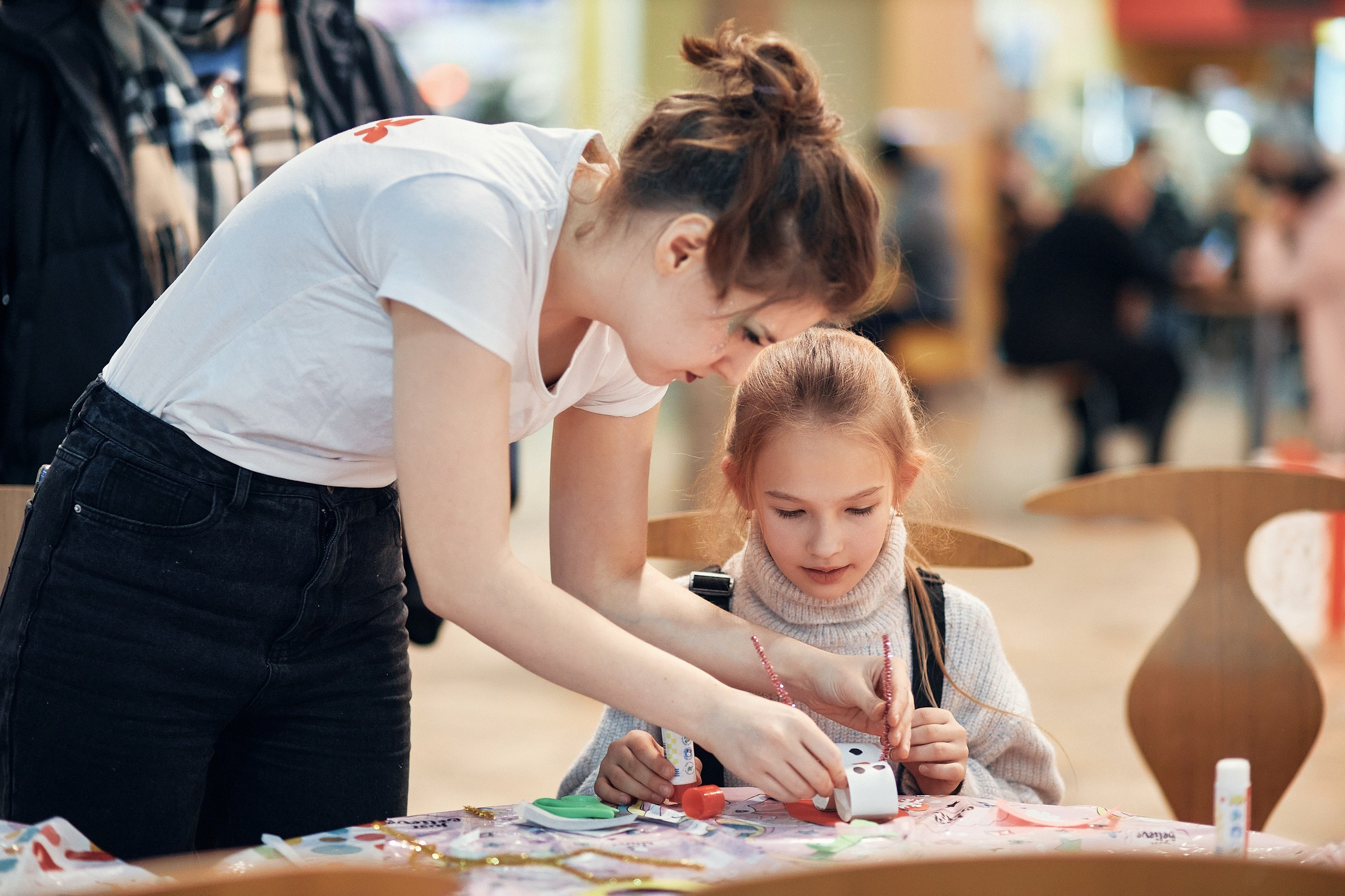 Детский новогодний праздник в ТЦ Июнь. Семейный и репортажной фотограф в Красноярске и Москве Виктор Бабинцев