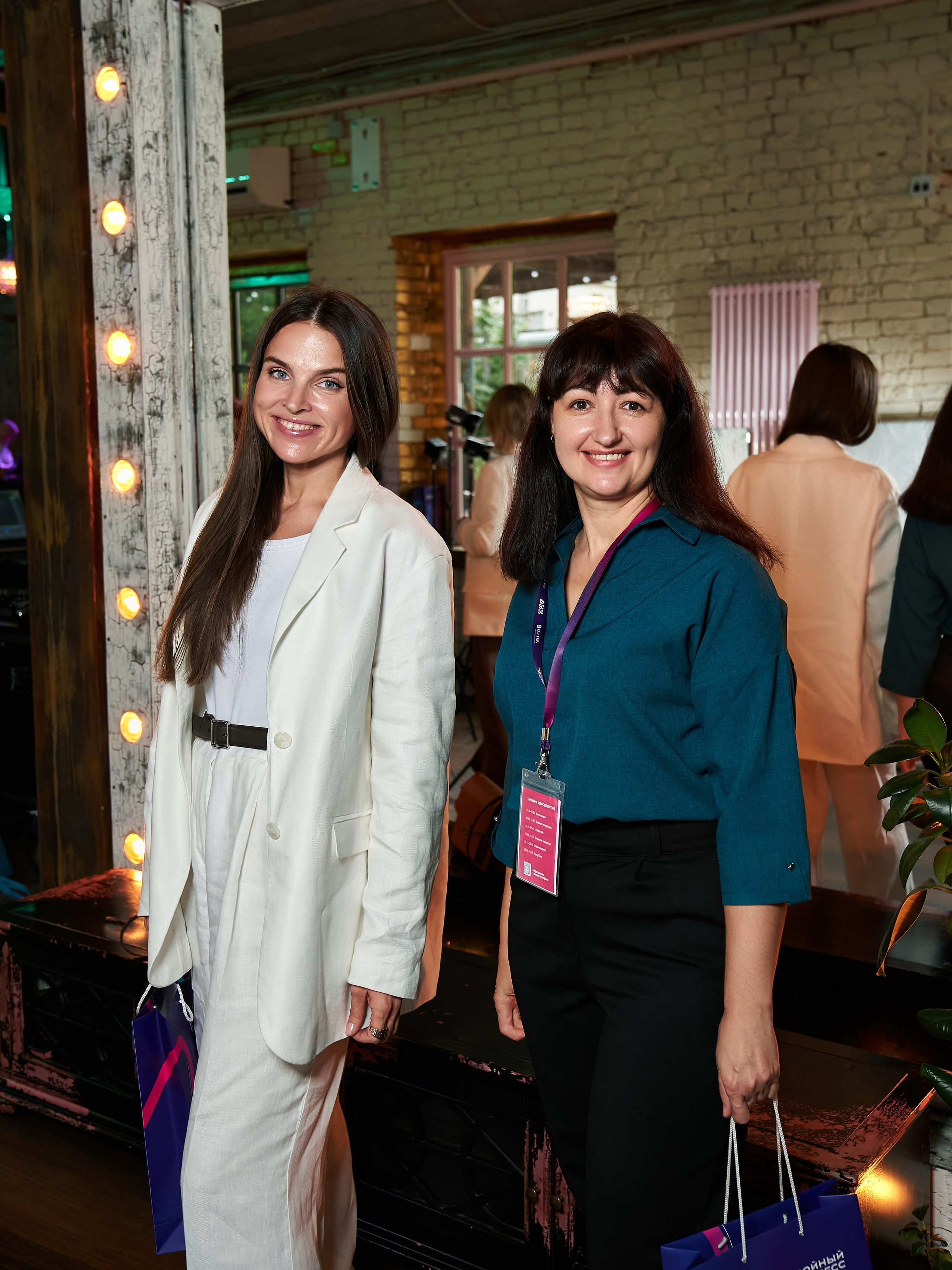 Обойный конгресс 10 (Palitra) 2024. Yankovski_001