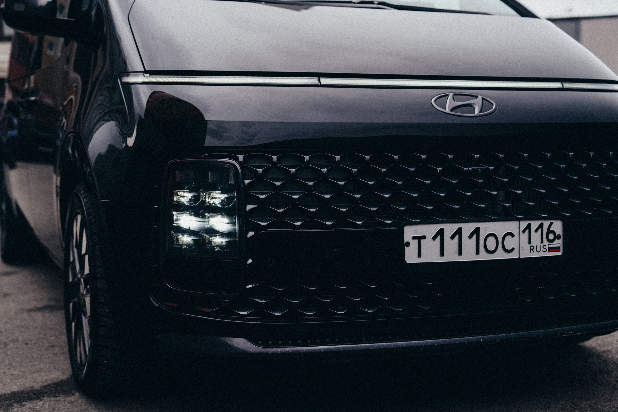 Hyundai Staria. Идеальные портреты для соцсетей — Фотограф Ленар