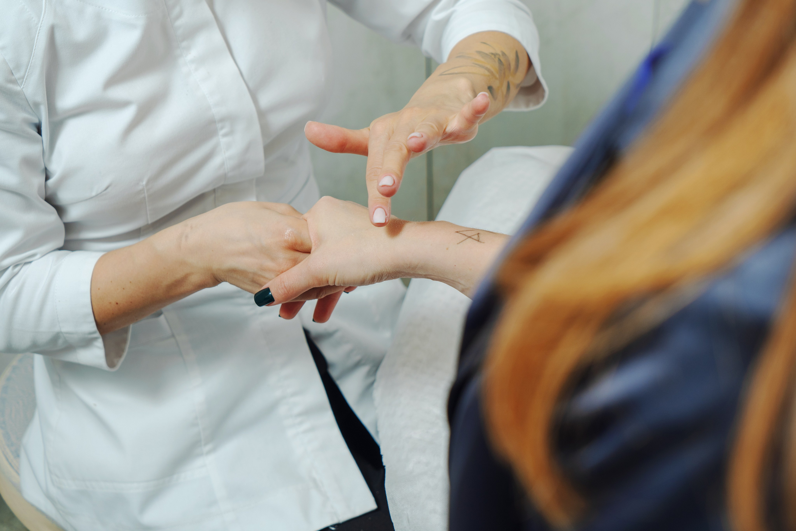 Открытие салона «Золотая буржуАзия»