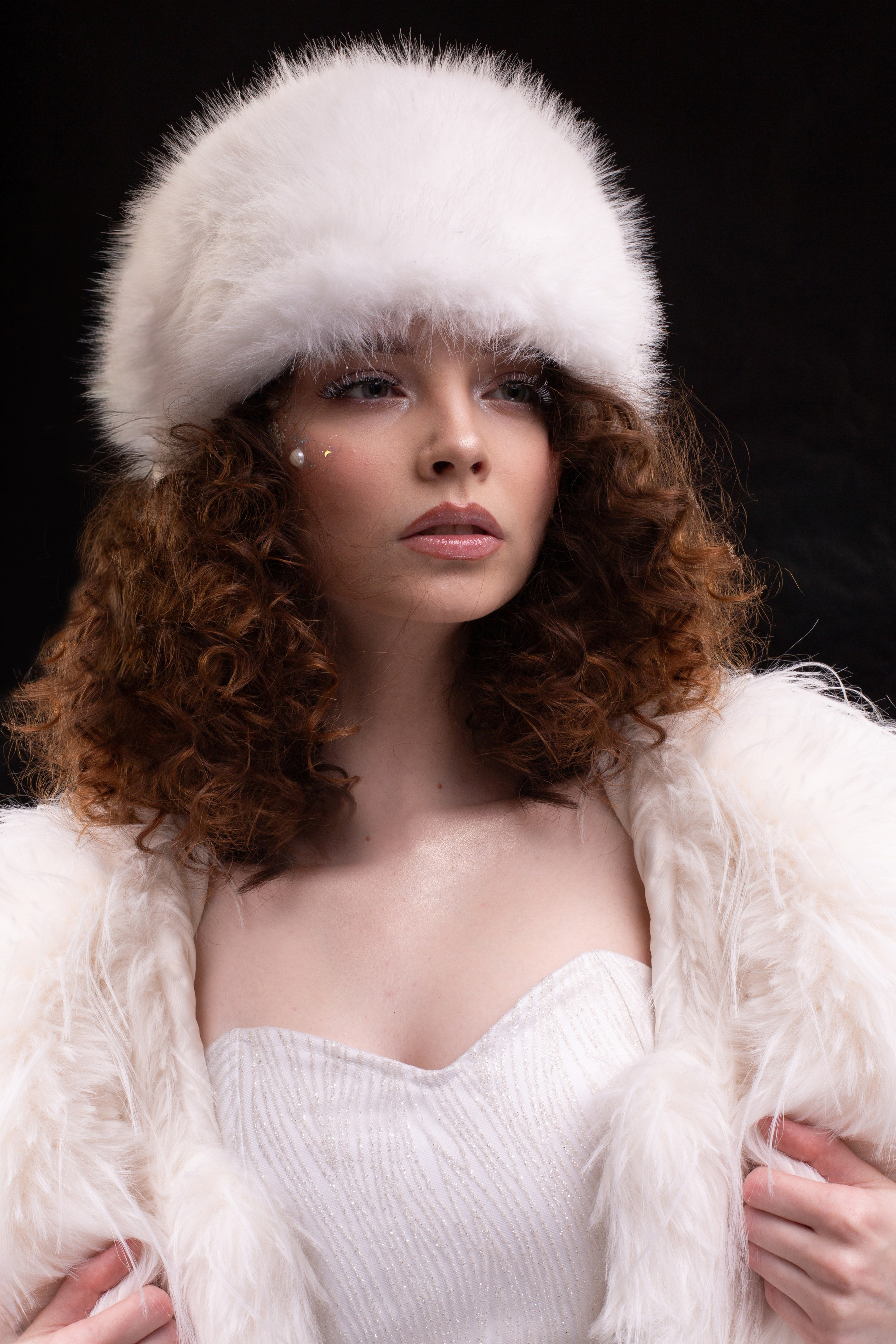 Индивидуальна зимняя фотосессия в студии. Фотограф Ставрополь Пятигорск Елизавета Дарина