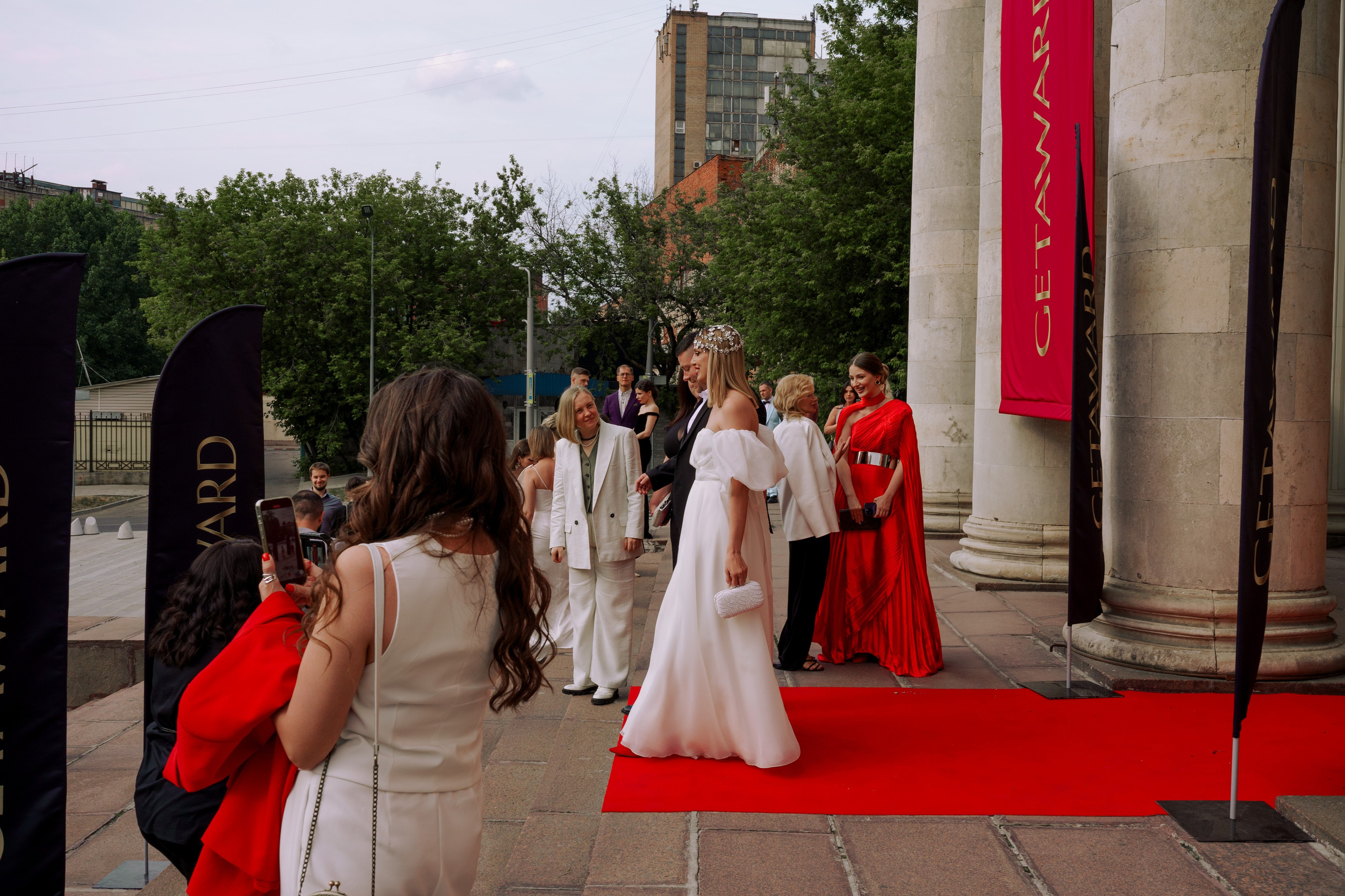 Фотограф репортажный на премию. Репортажный фотограф в Москве Саша Дружинина