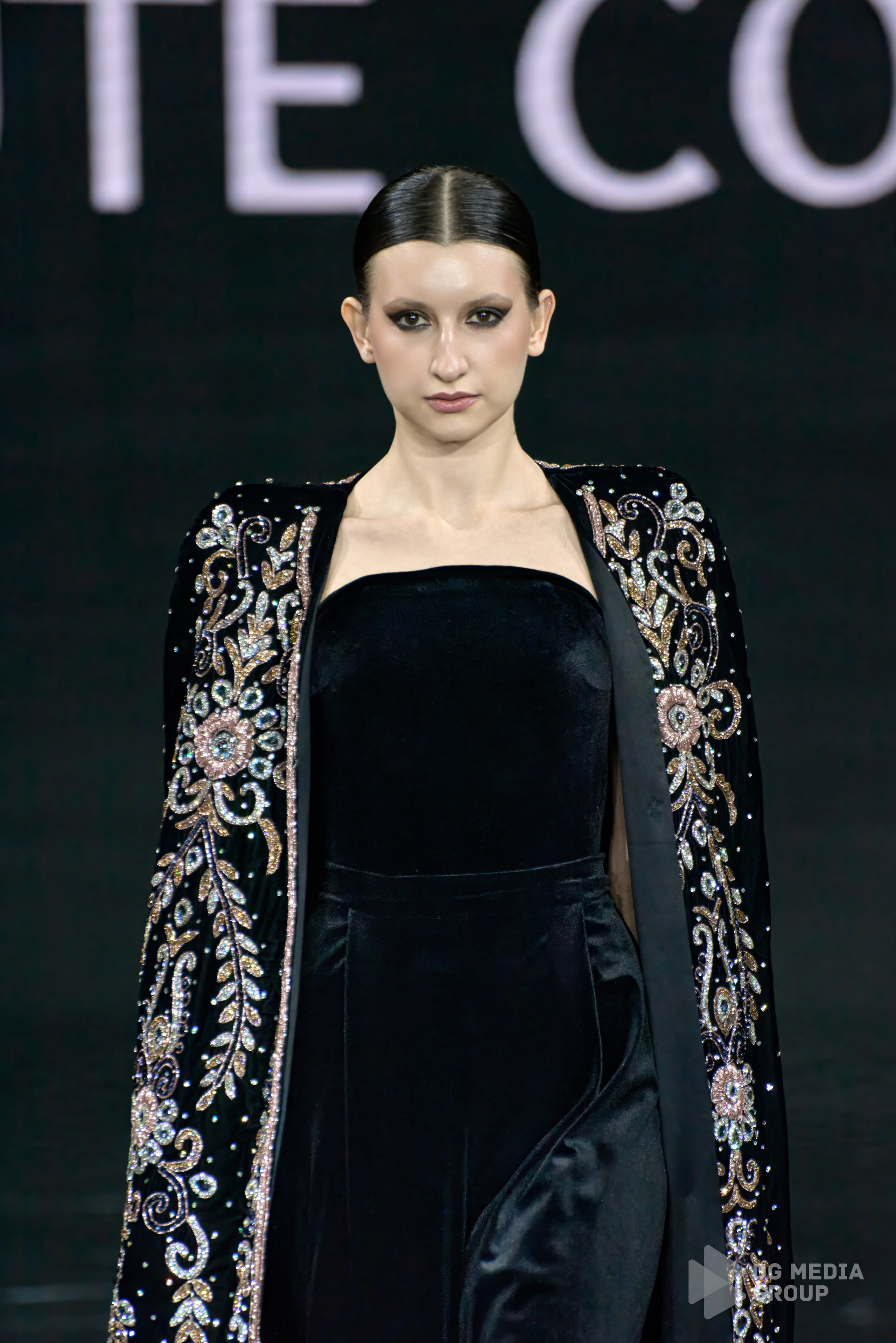 Создаем контент для модных показов. DG MEDIA GROUP | Контент для модных показов и концертов