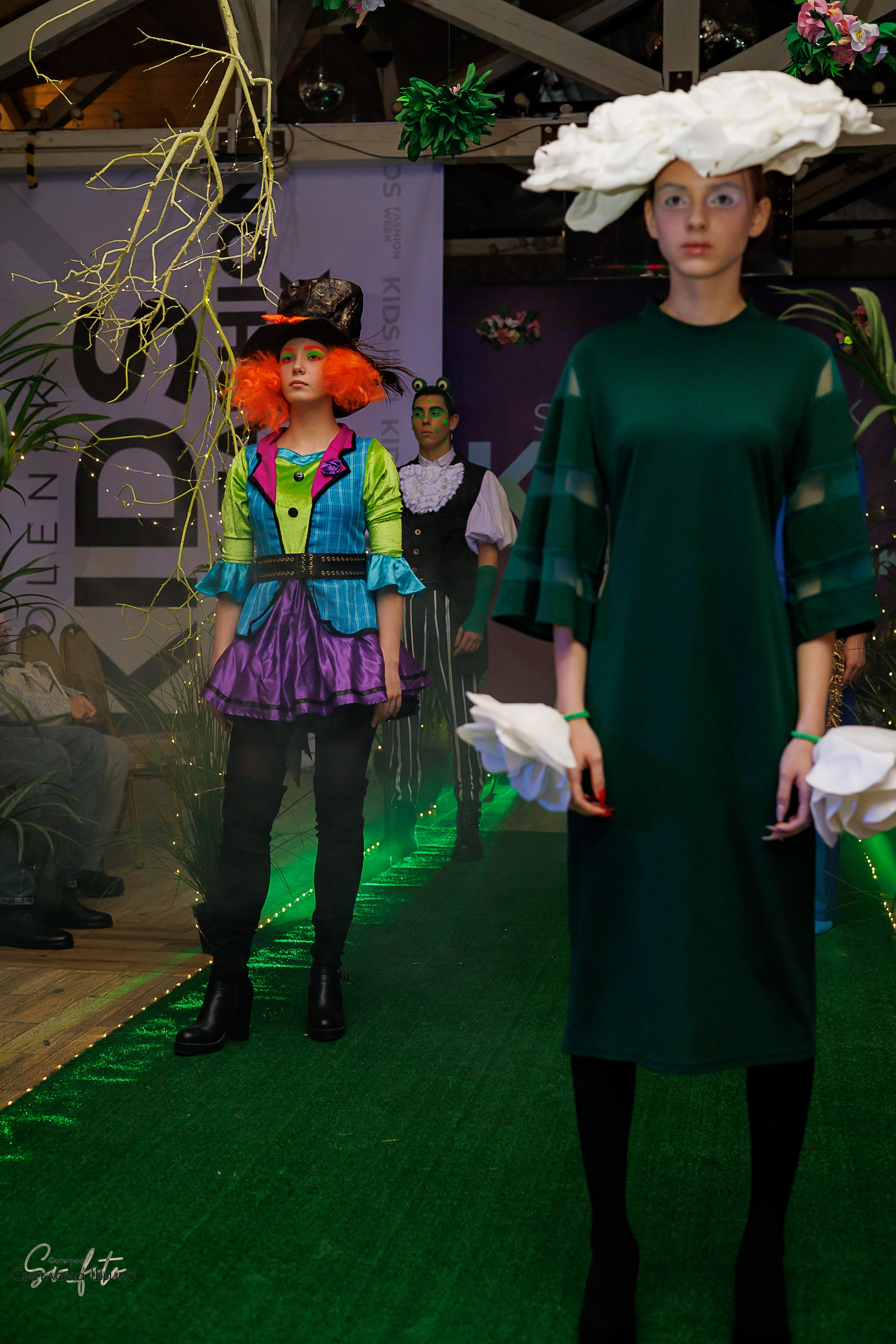 Smolensk Fashion Week_показы_ДЕНЬ 3_ФИНАЛ_Алиса в стране чудес. Главная