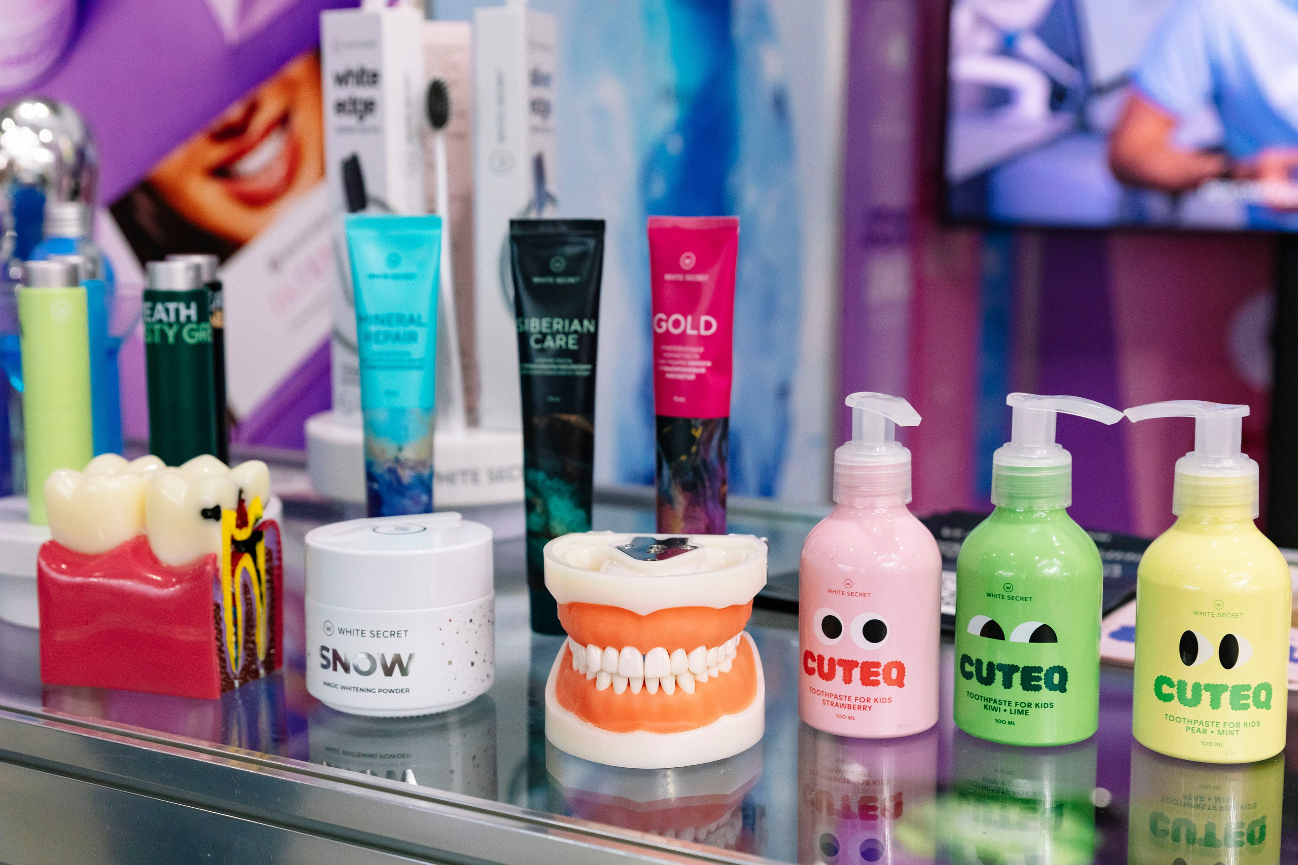 Стоматологическая выставка Dental Salon 2026. Профессиональный фотограф в Москве | Заказать фотосессию и съемку