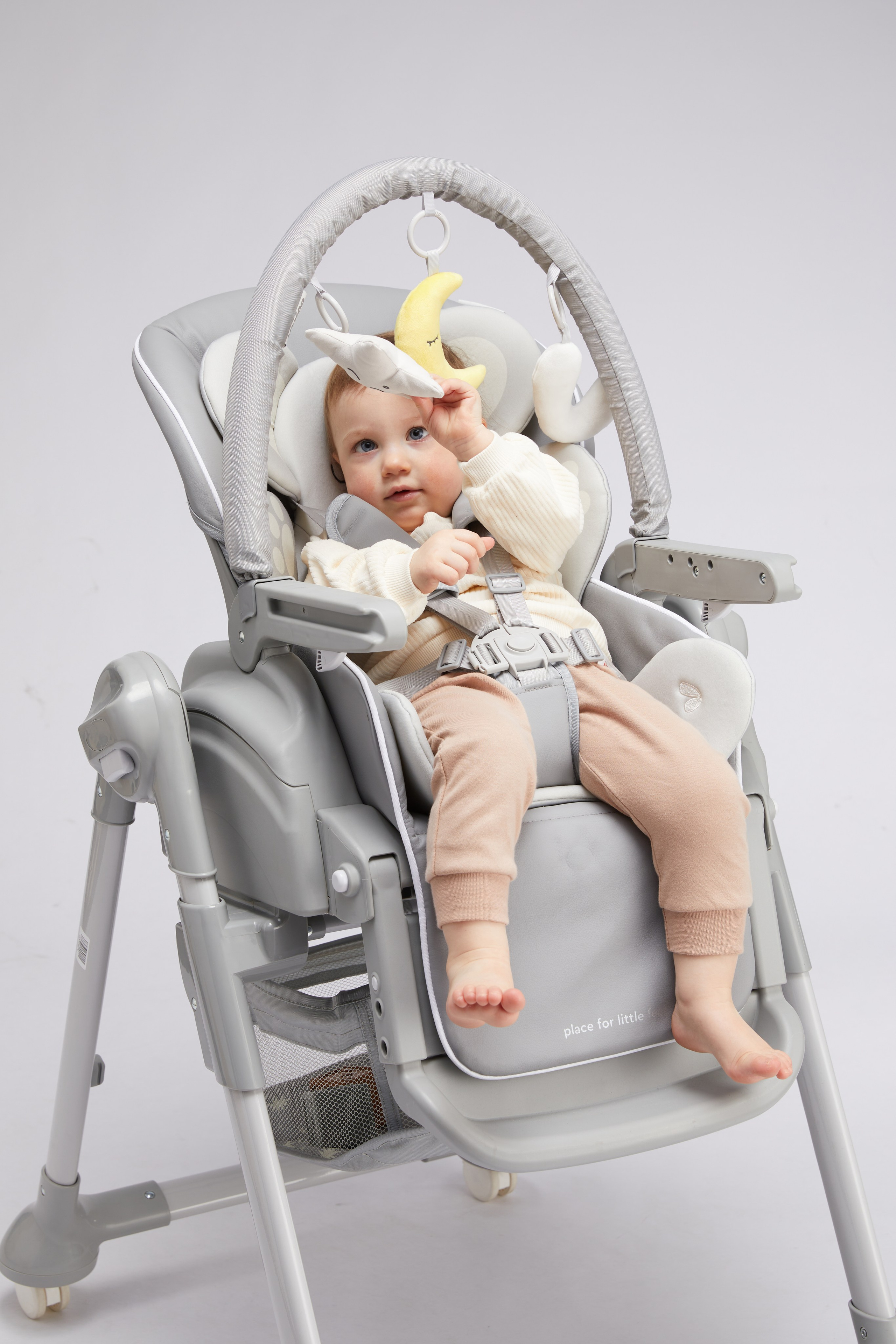 Стульчик для кормления Junion. Олег Дмитриев